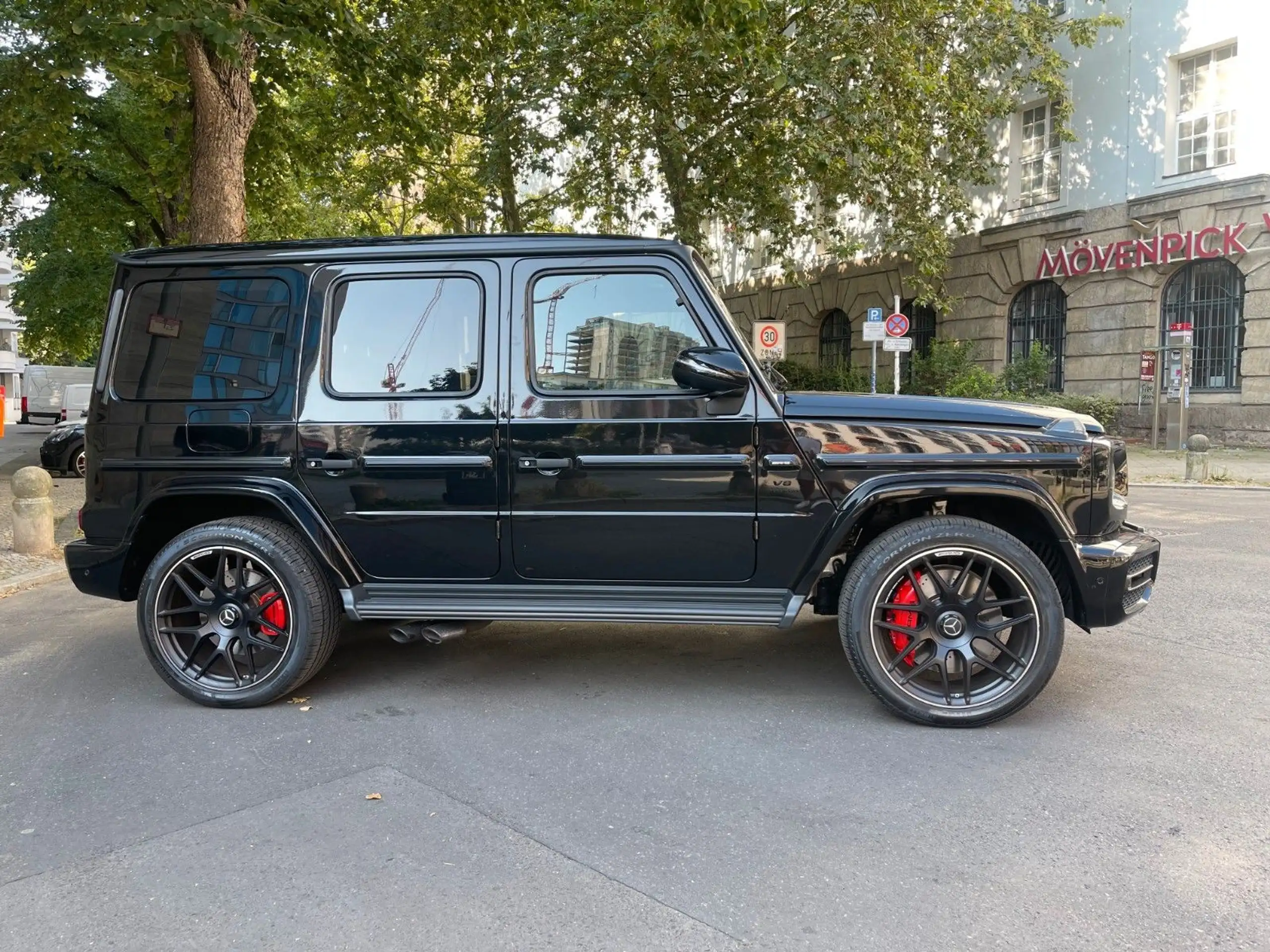 Mercedes-Benz - G 63 AMG