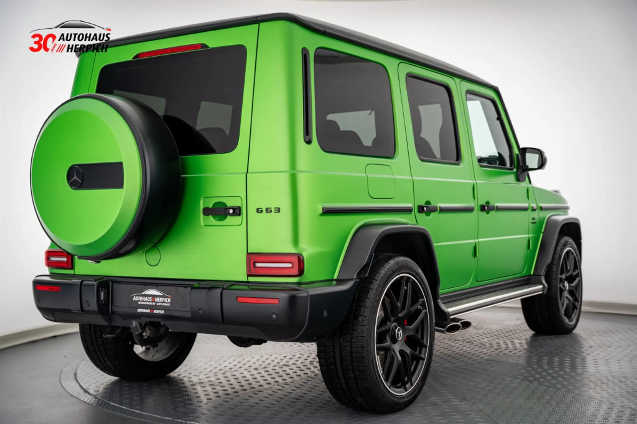 Mercedes-Benz - G 63 AMG