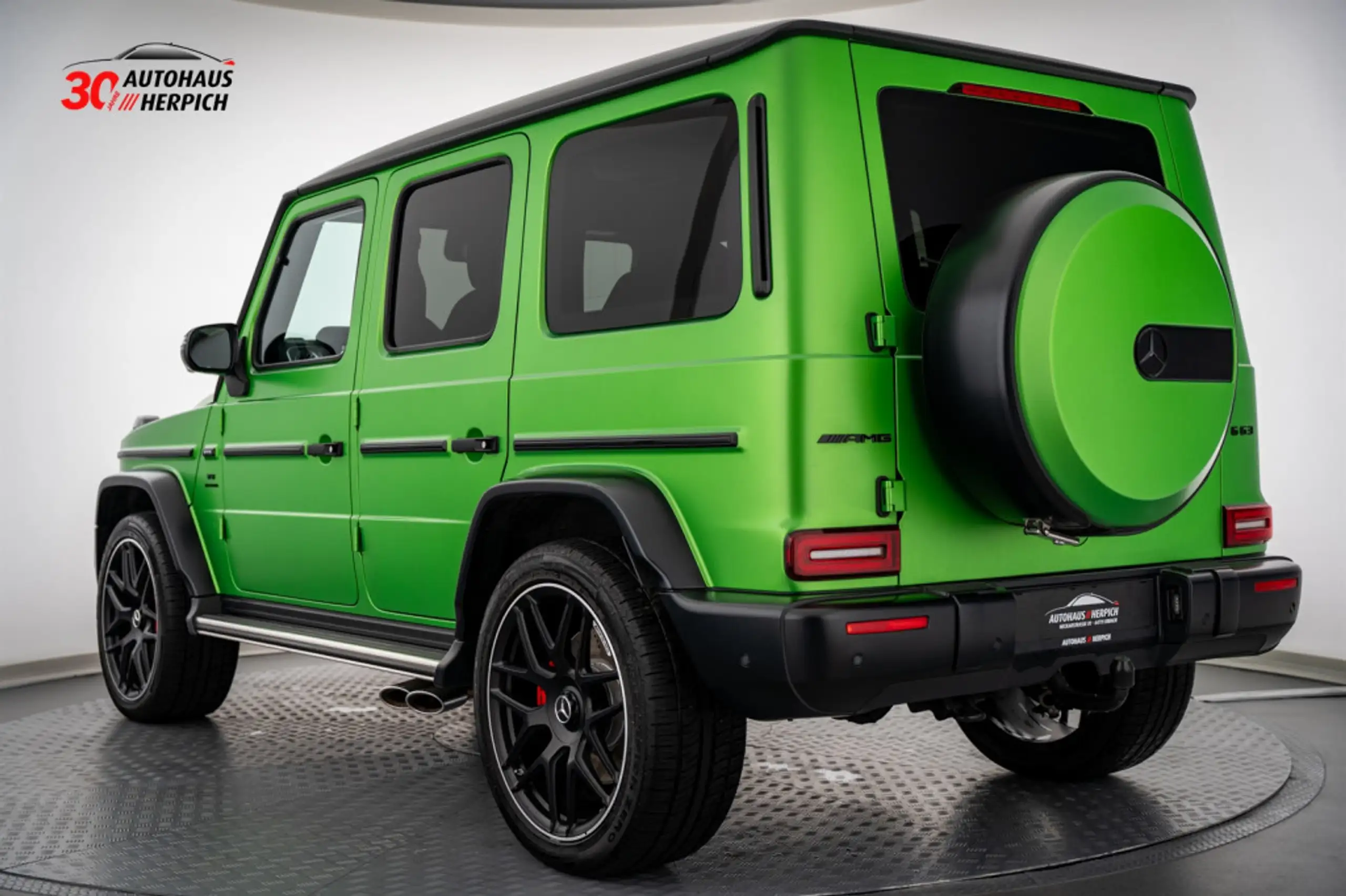 Mercedes-Benz - G 63 AMG