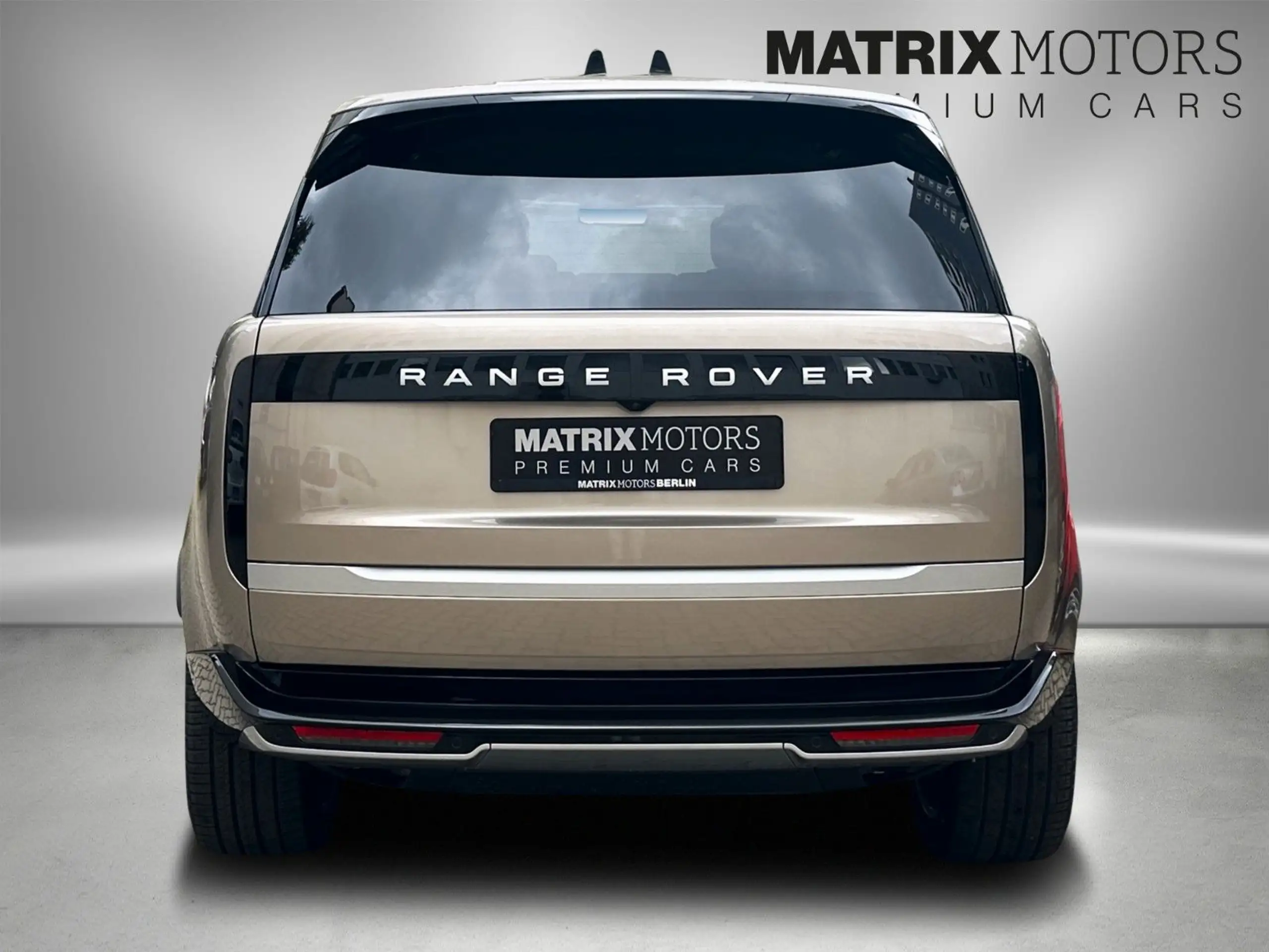 Land Rover - Range Rover