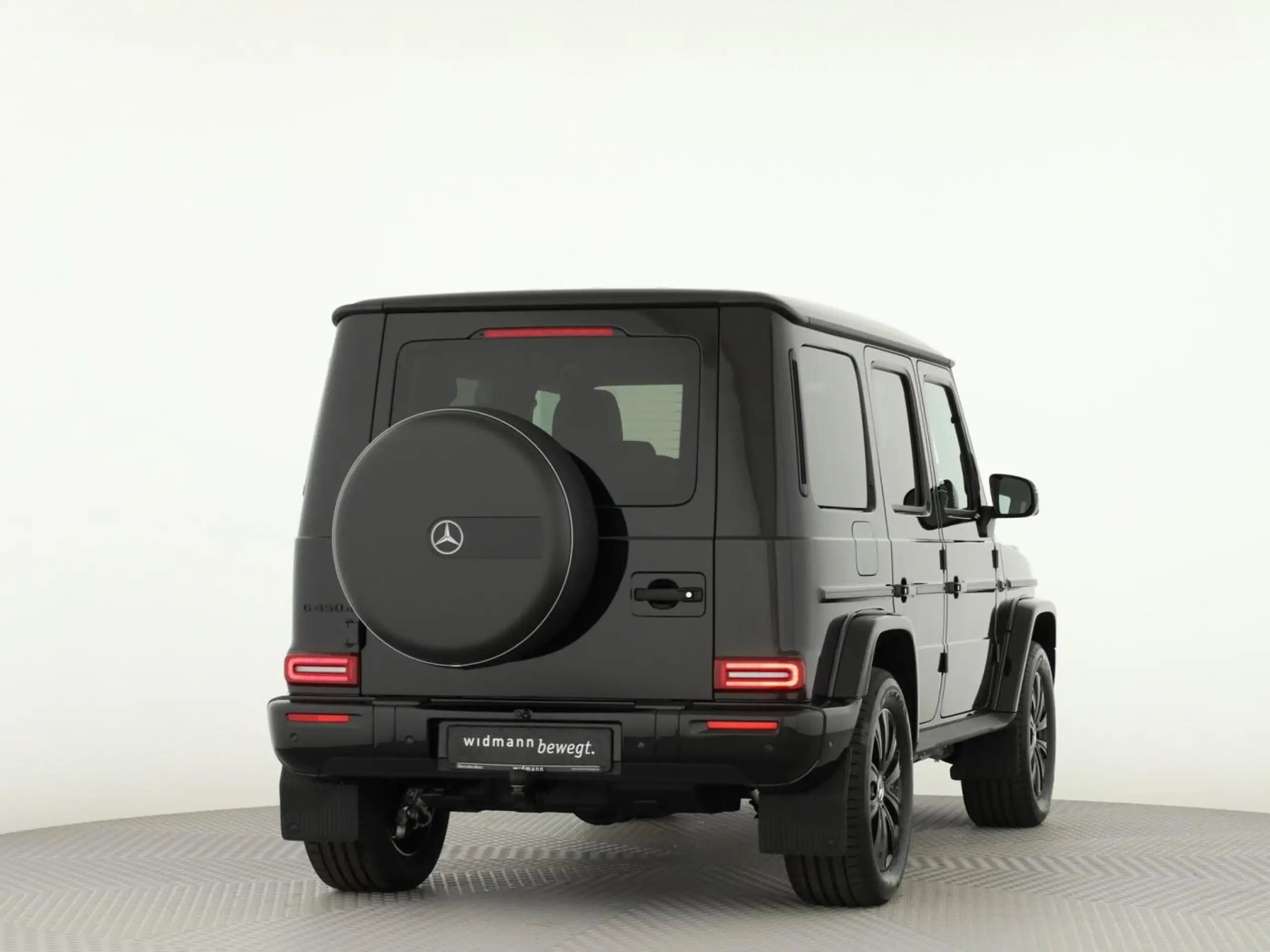 Mercedes-Benz - G 450