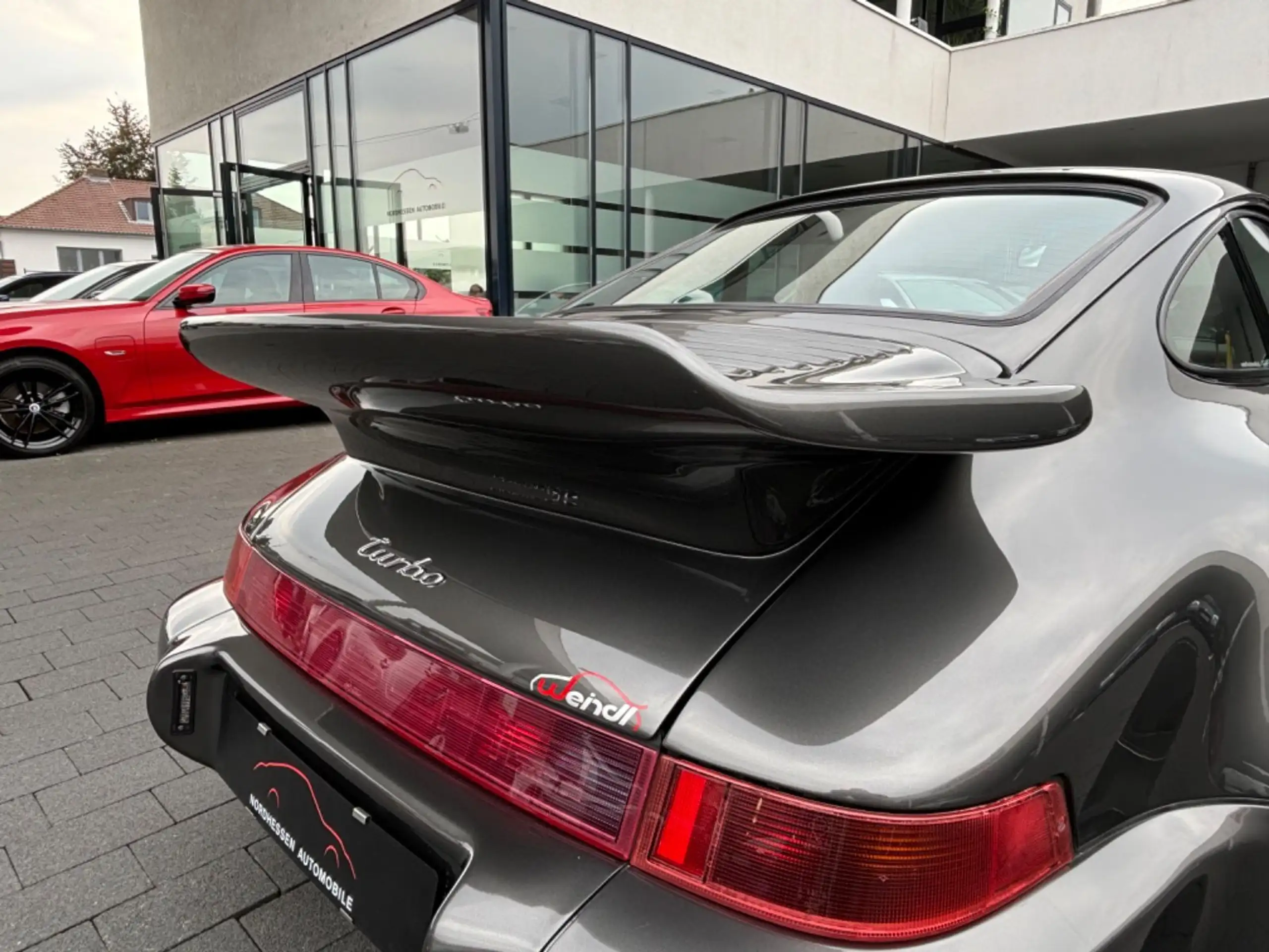 Porsche - 964