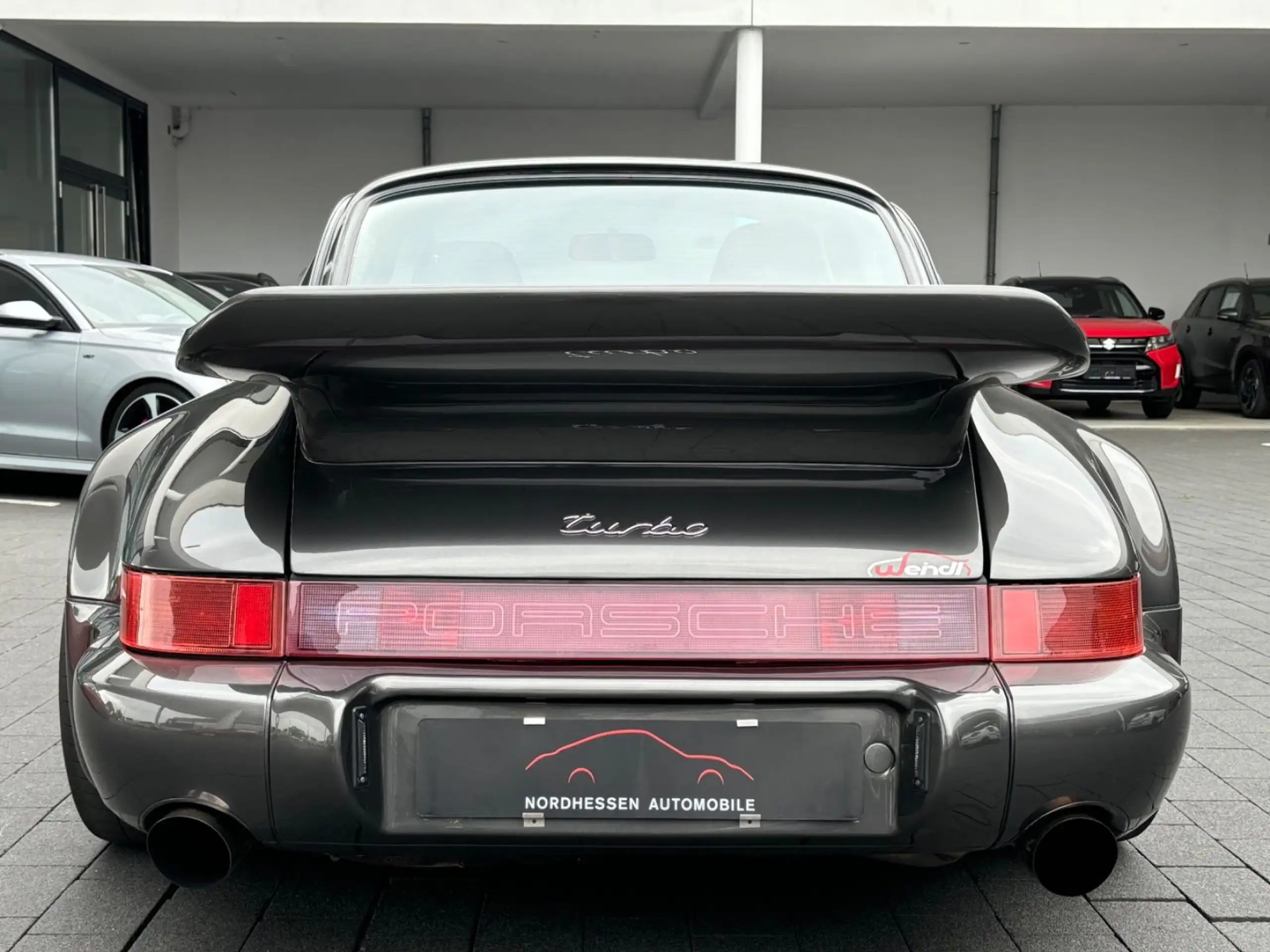 Porsche - 964