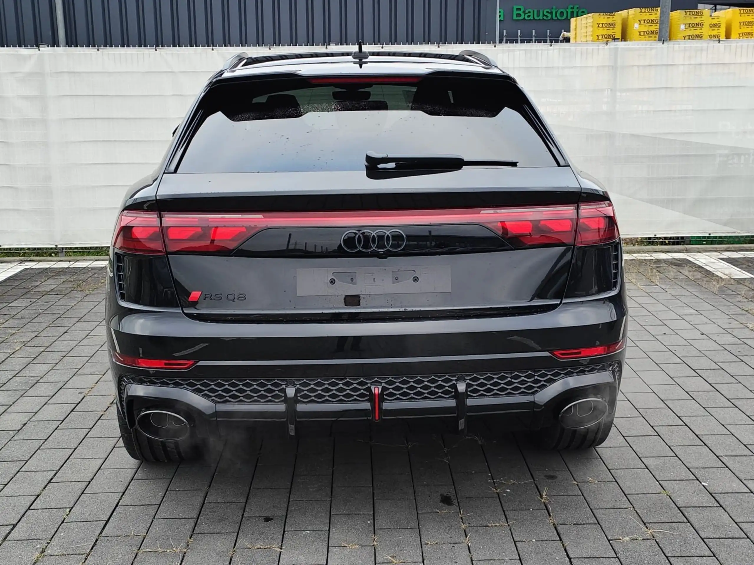 Audi - RS Q8