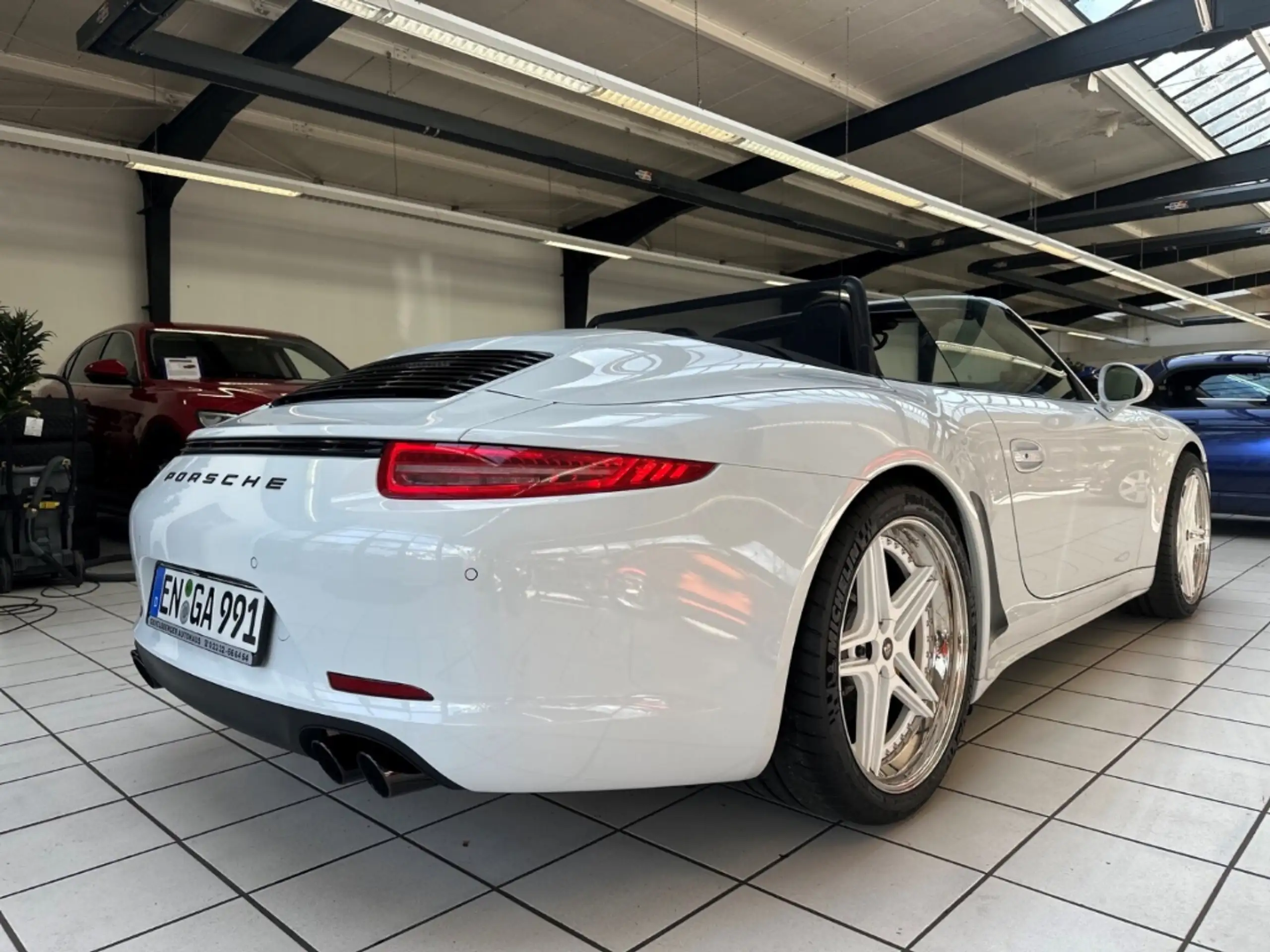 Porsche - 991