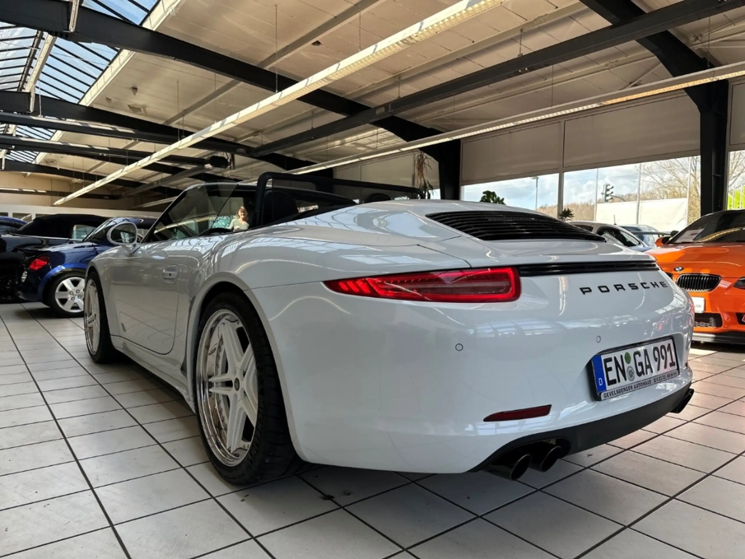 Porsche - 991