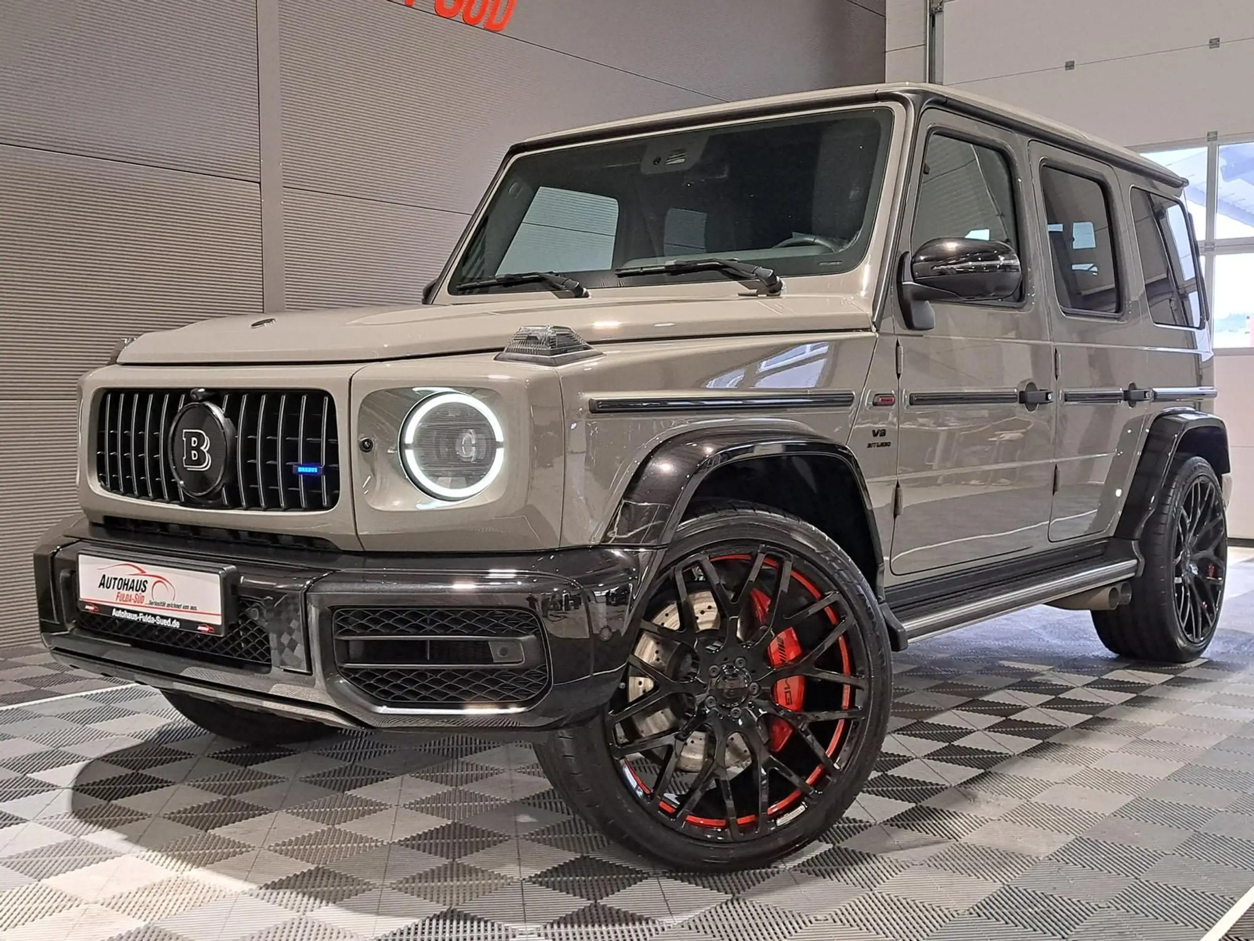 Mercedes-Benz - G 63 AMG