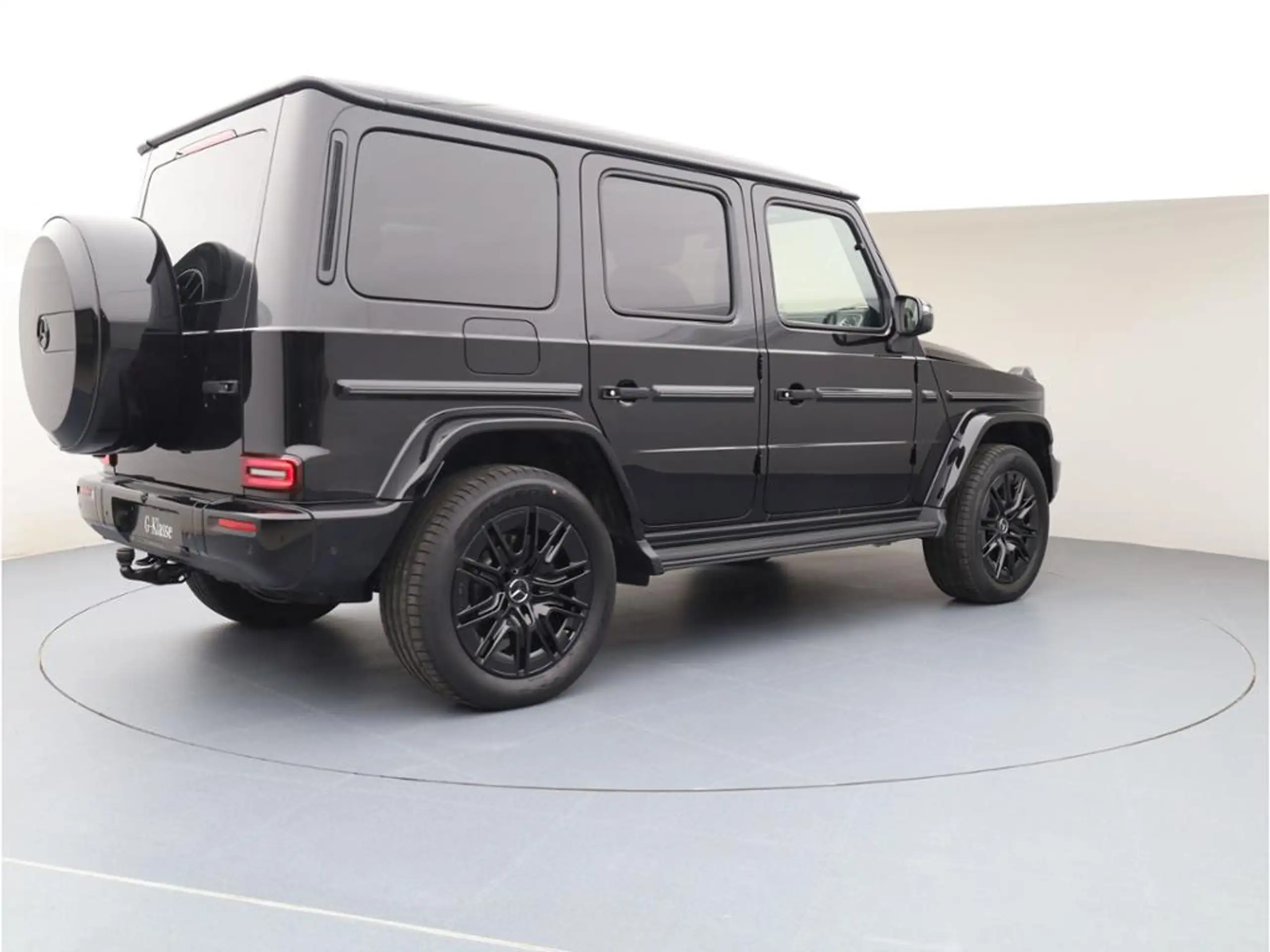 Mercedes-Benz - G 450