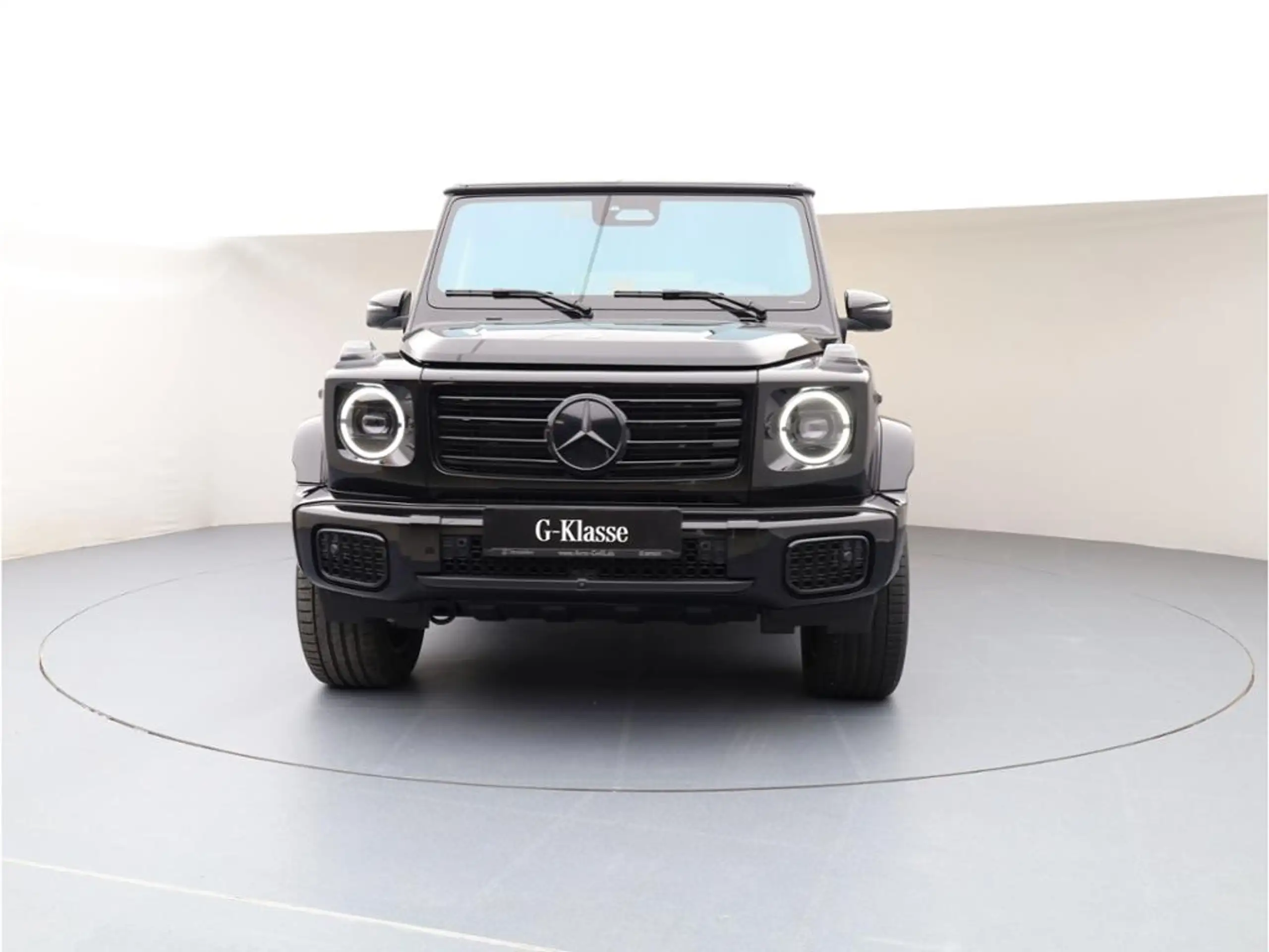 Mercedes-Benz - G 450