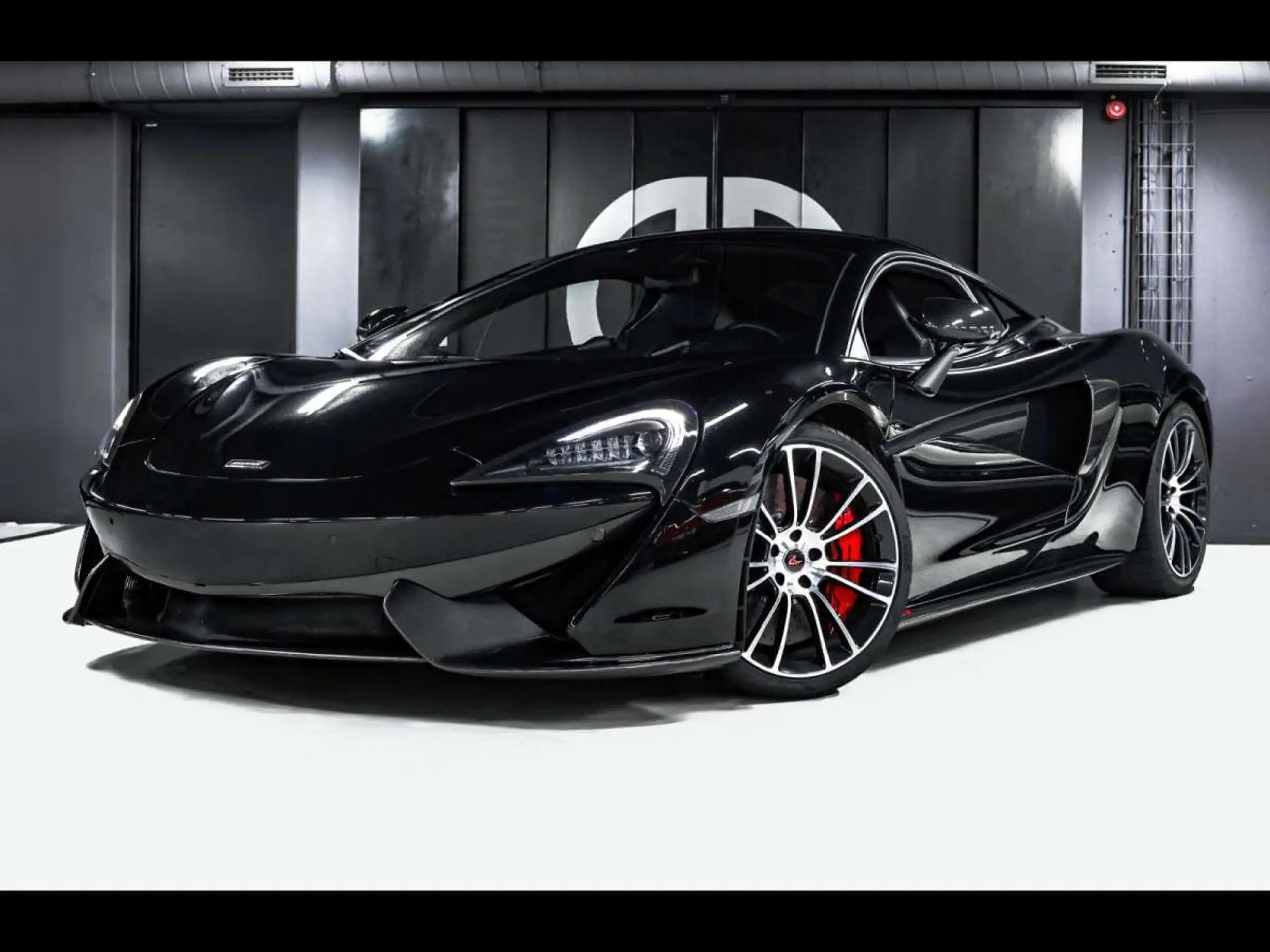 McLaren - 570S