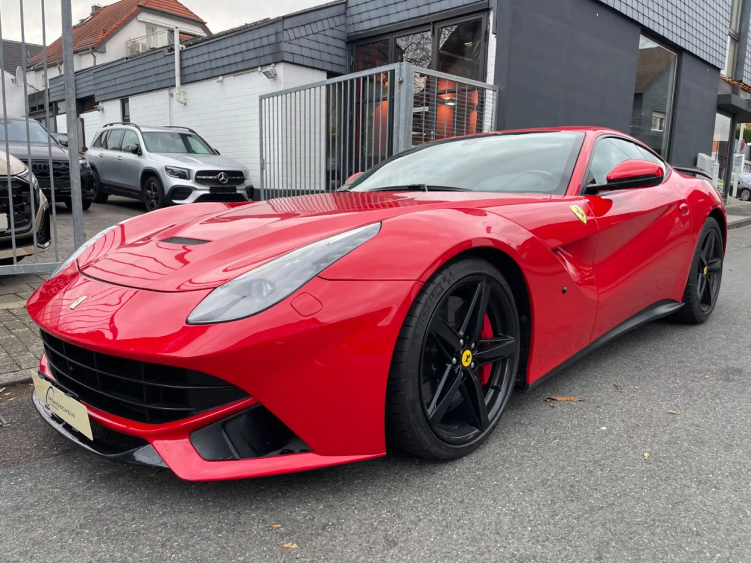 Ferrari - F12