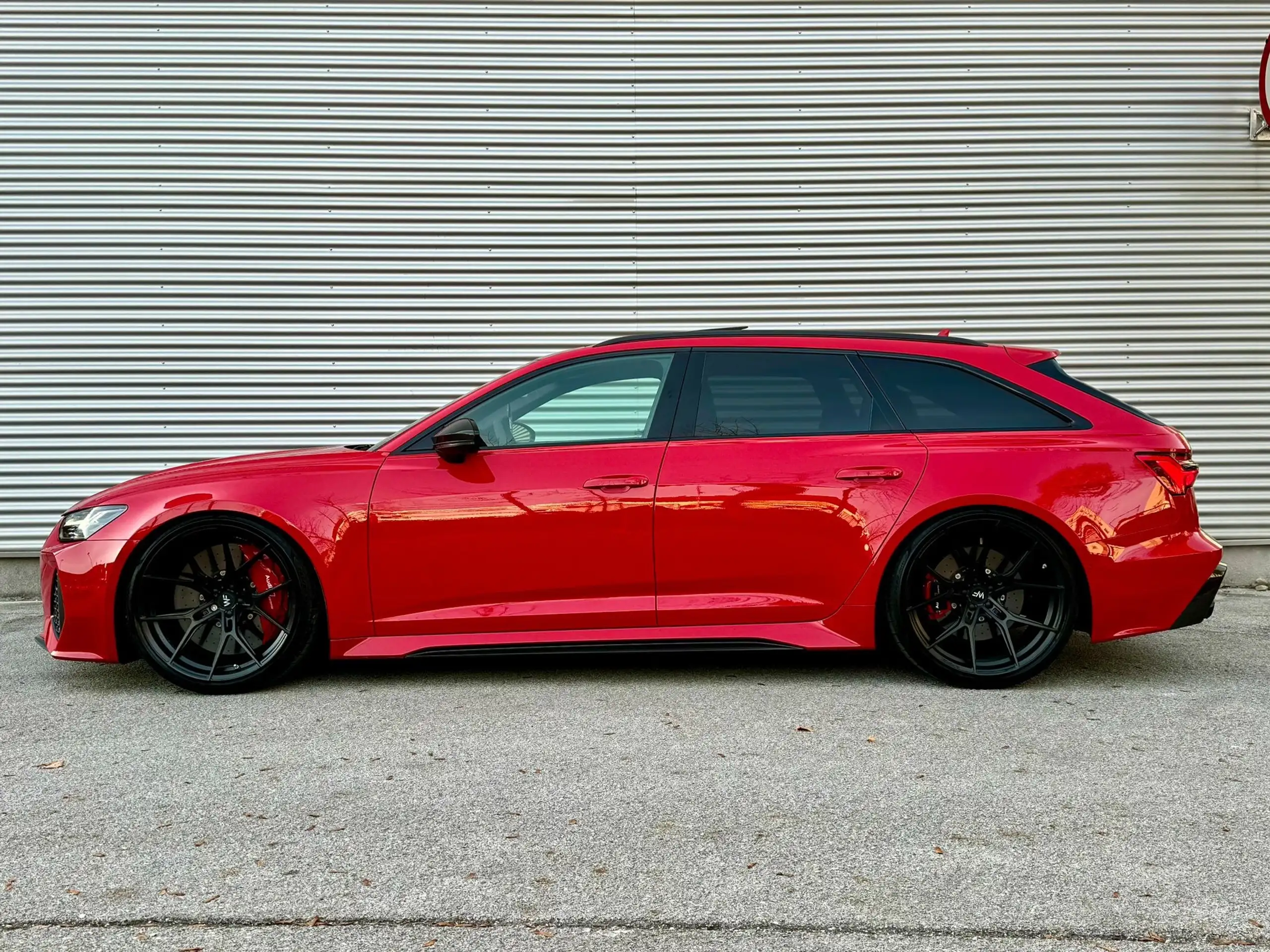 Audi - RS6