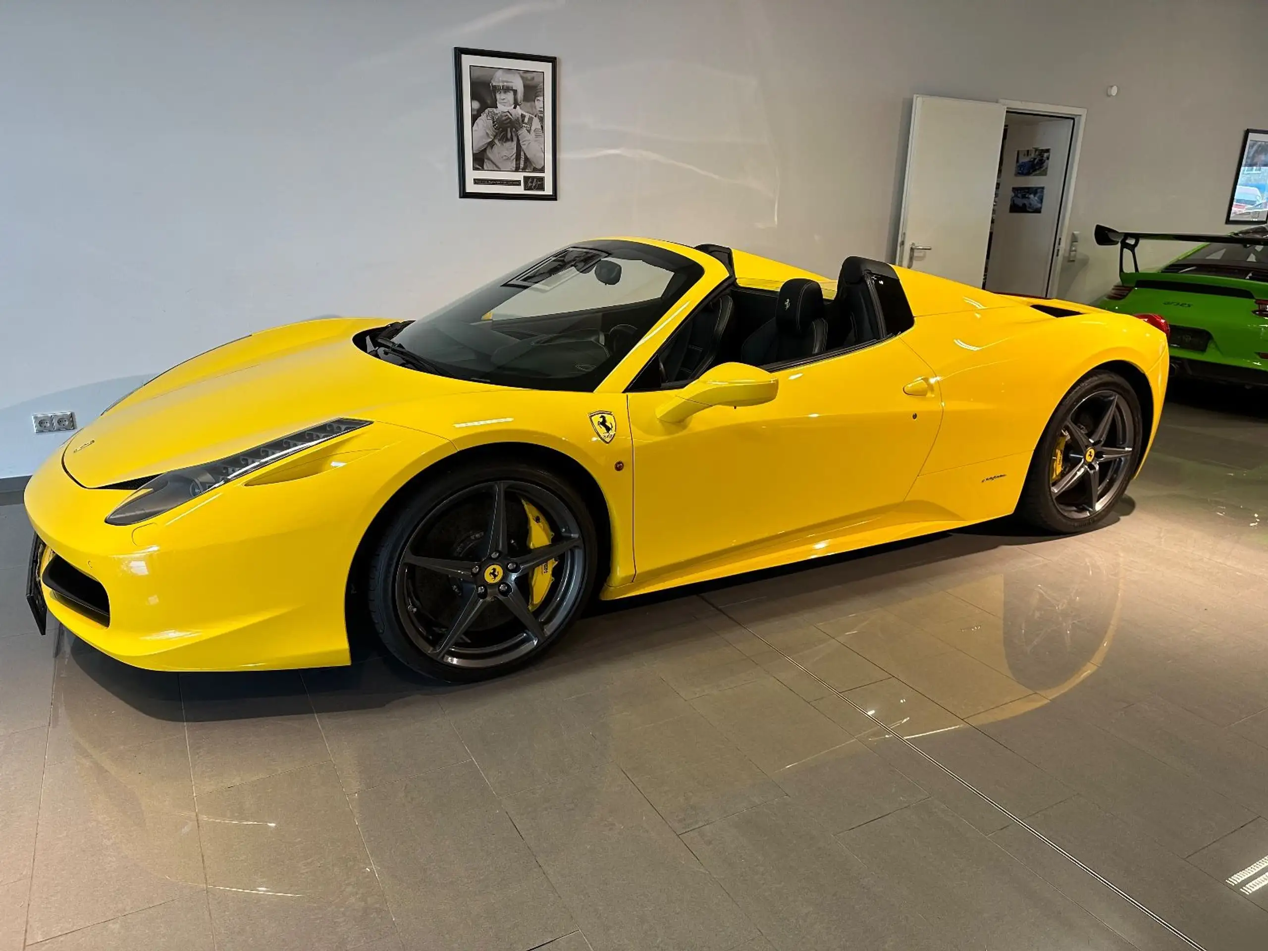 Ferrari - 458