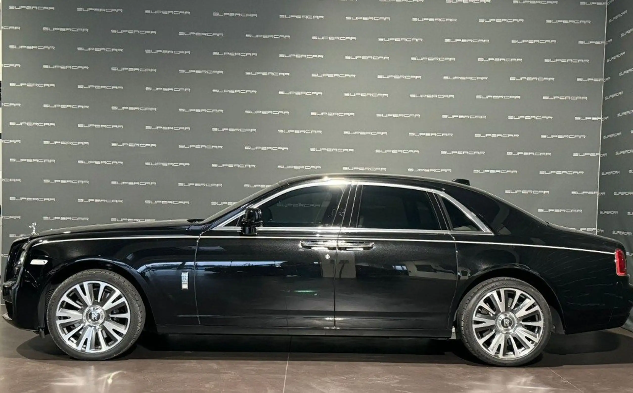 Rolls-Royce - Ghost