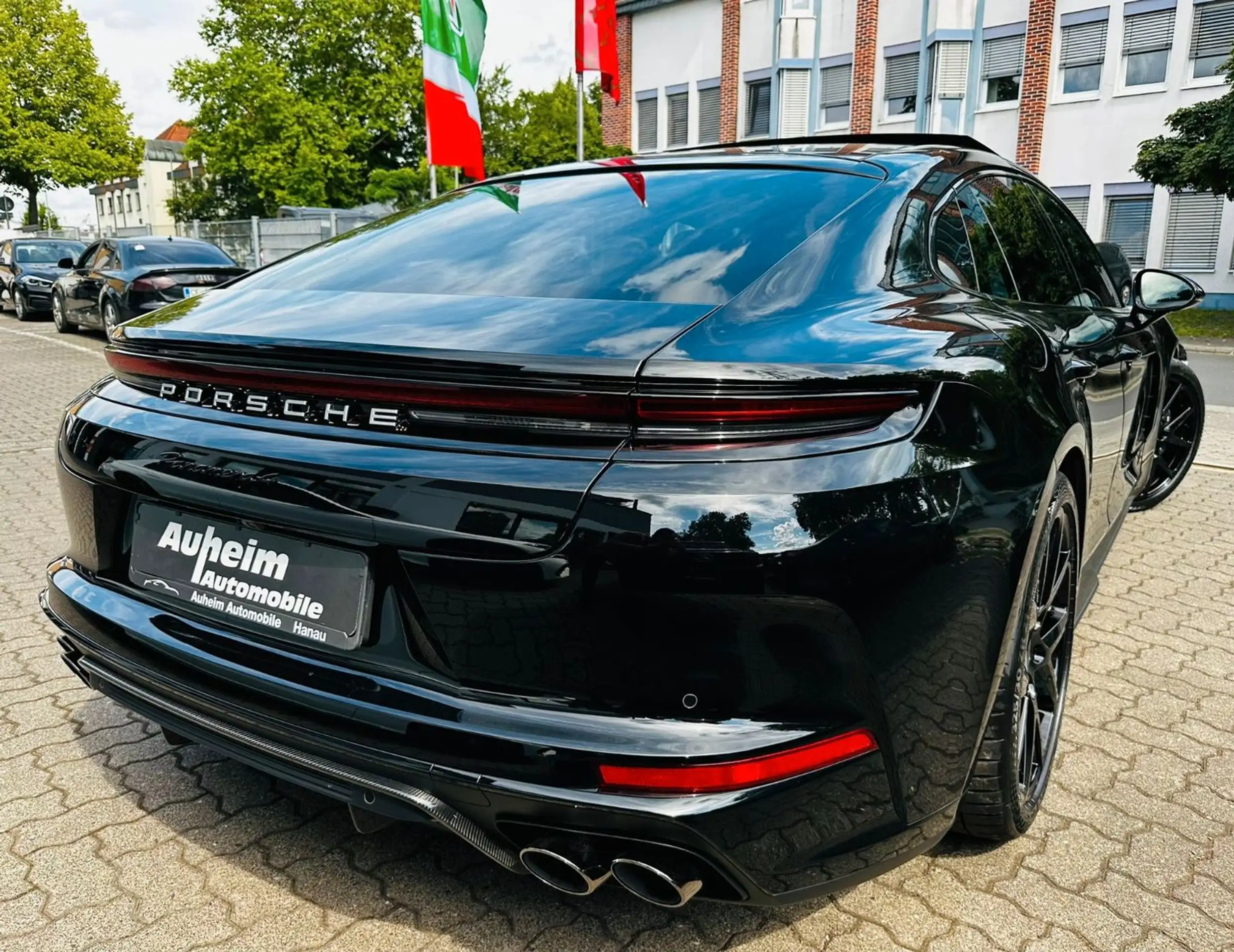 Porsche - Panamera