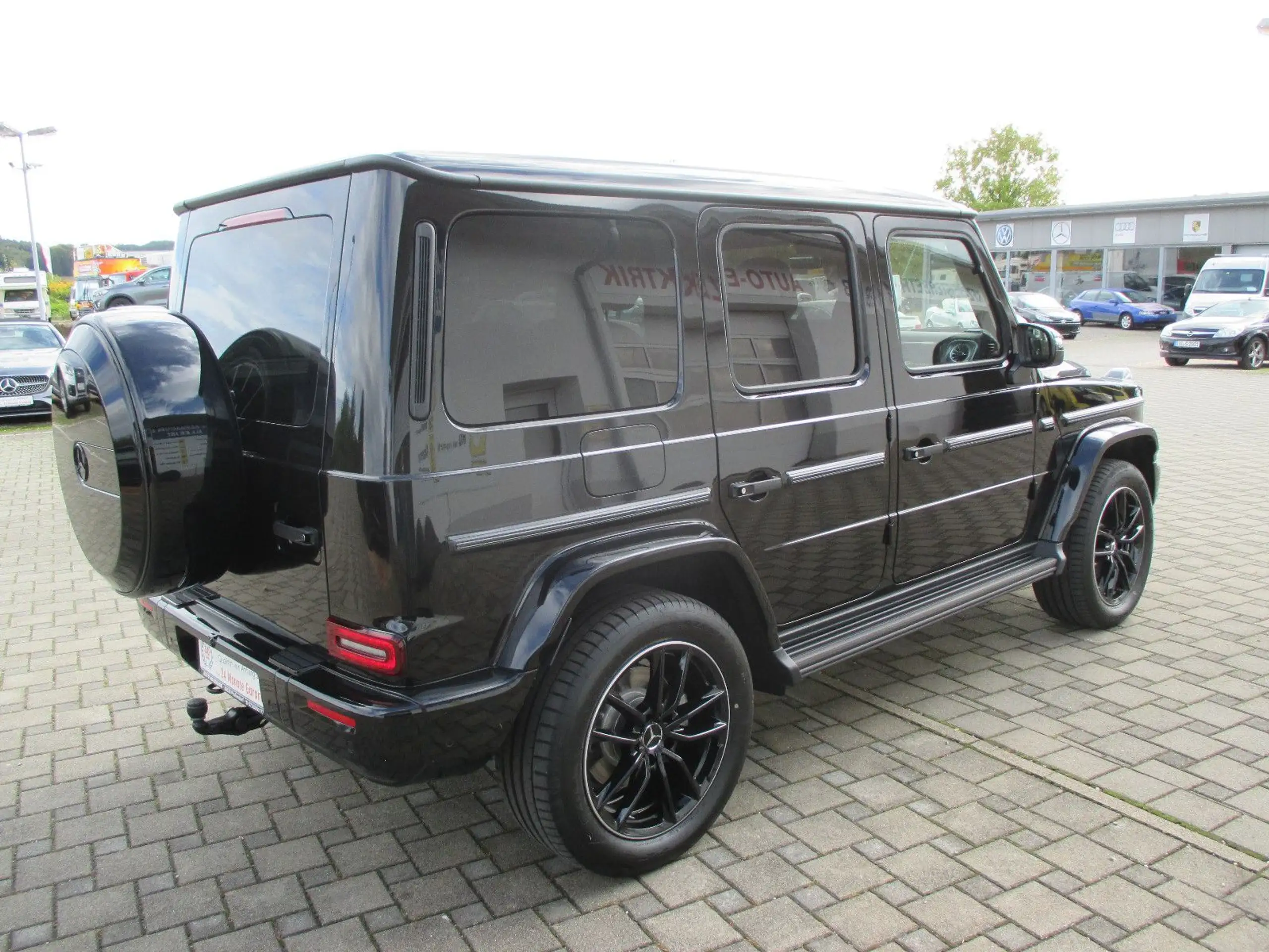 Mercedes-Benz - G 450