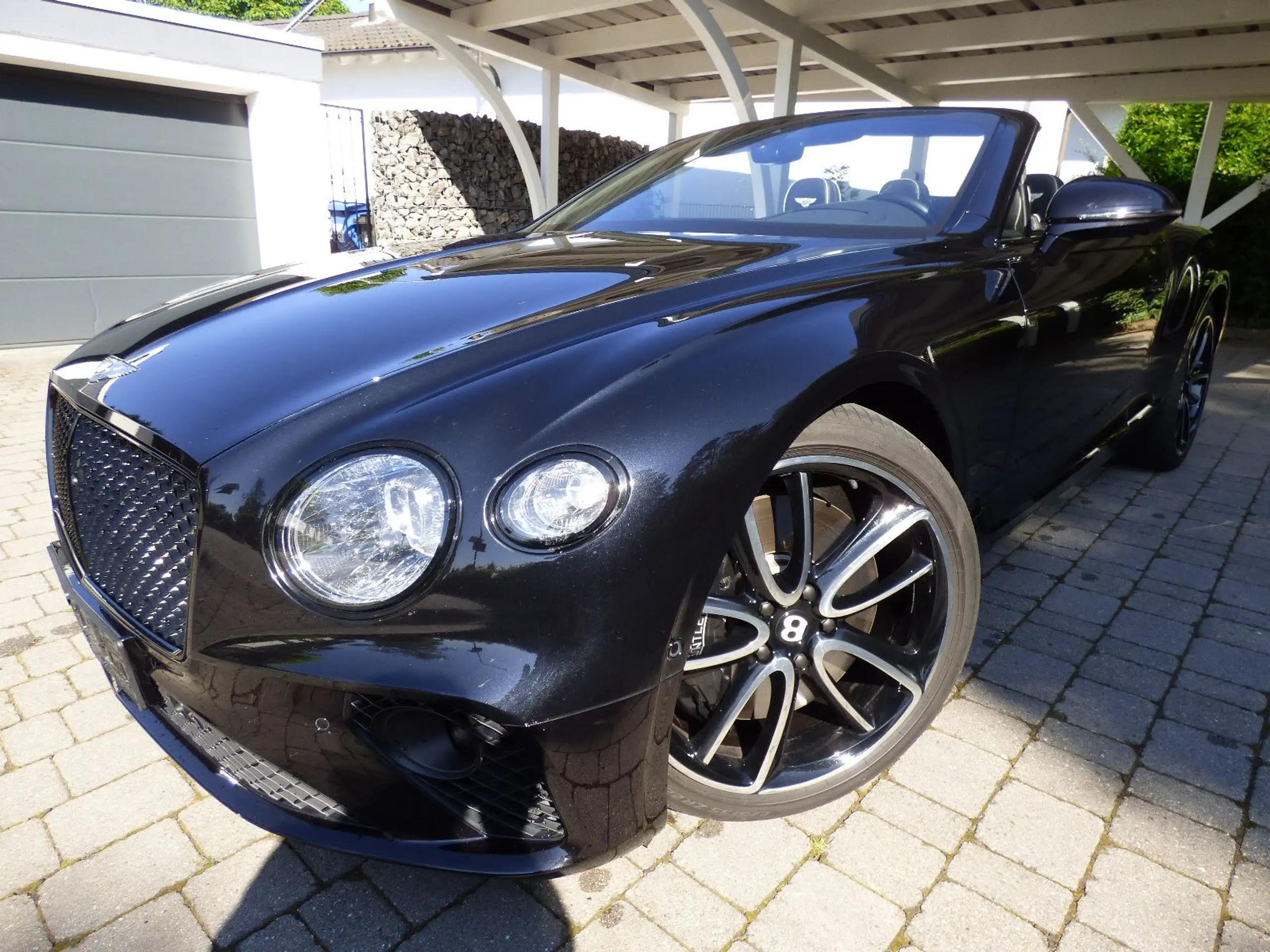 Bentley Continental GTC 2019