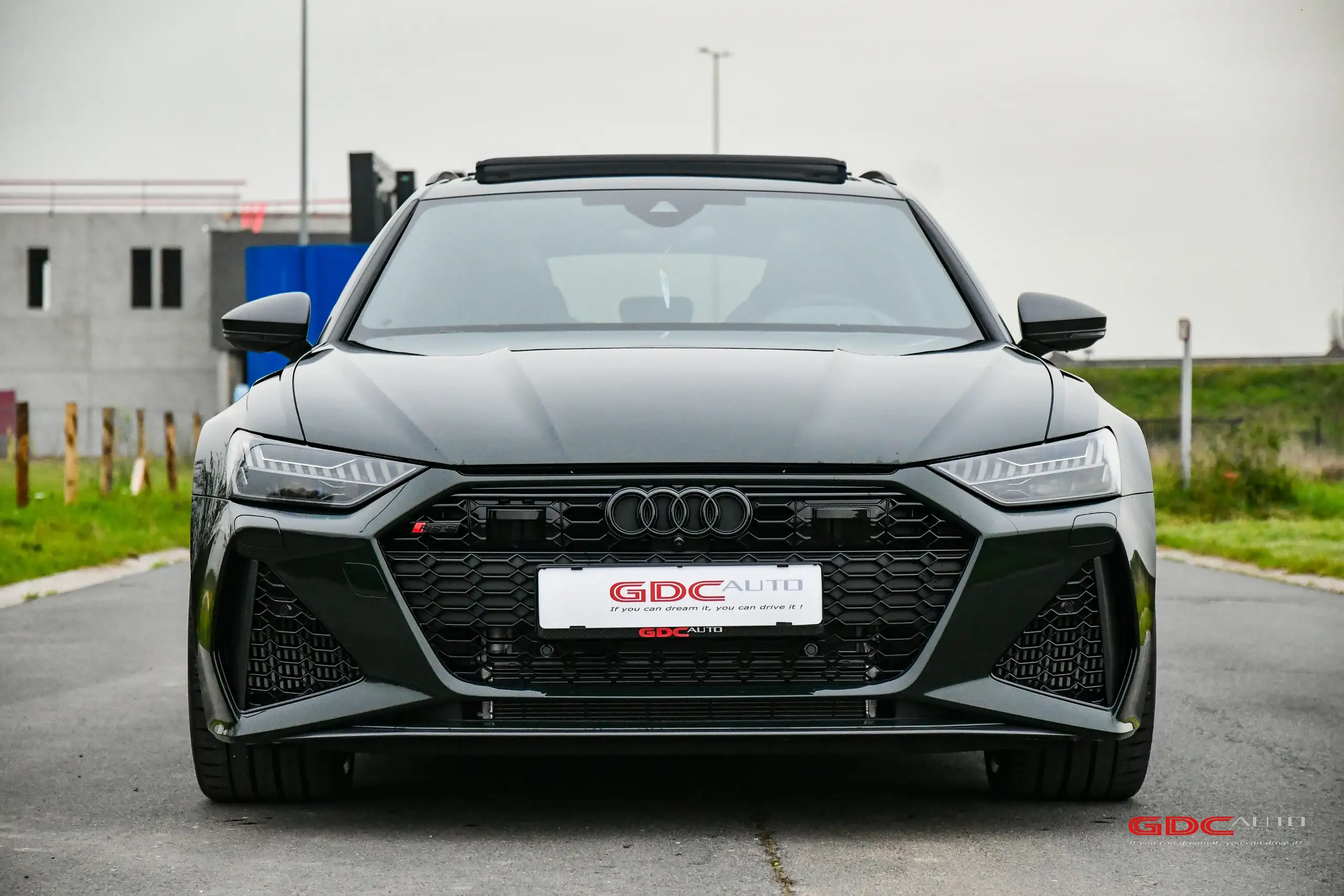 Audi - RS6