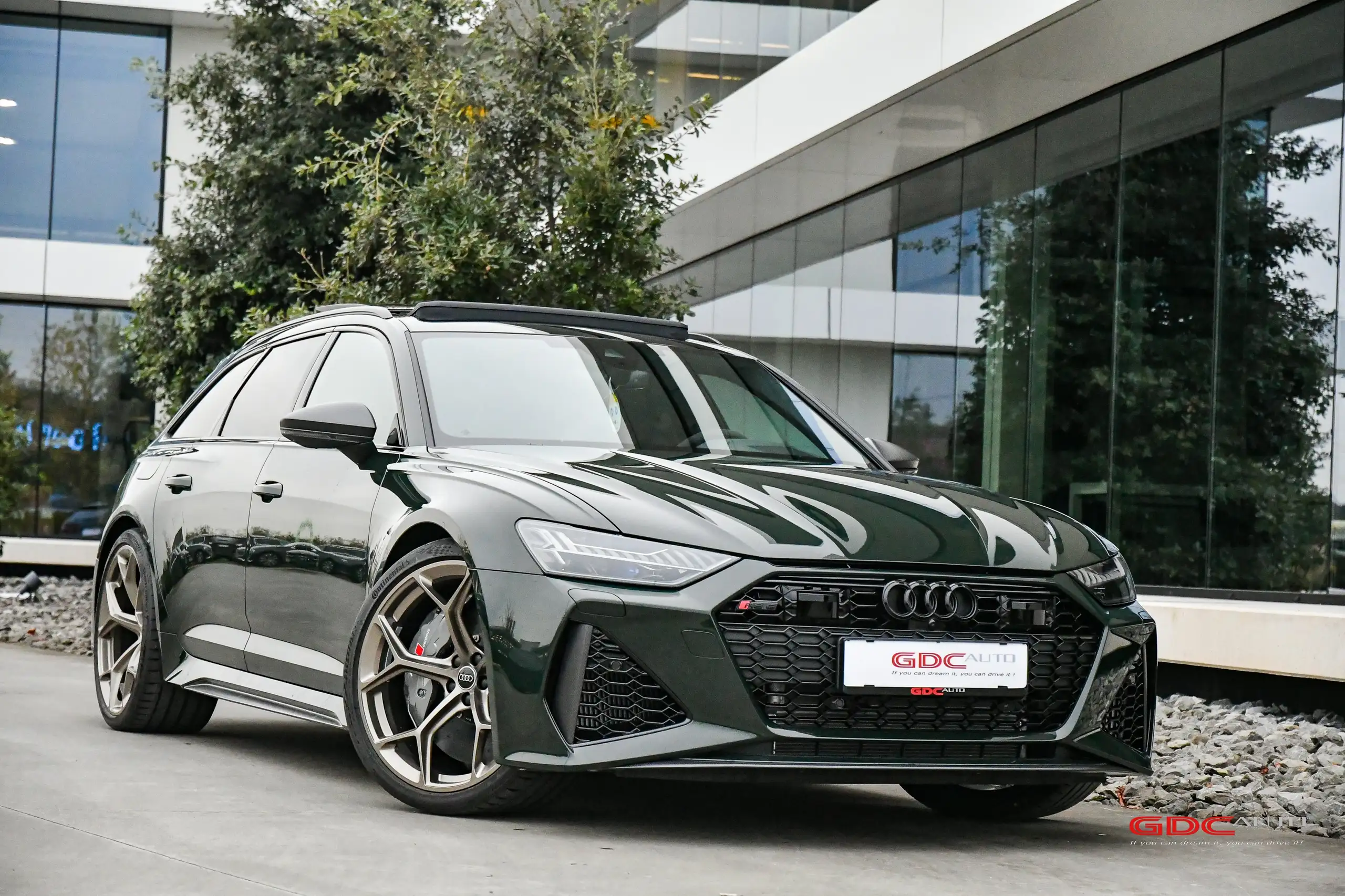 Audi - RS6