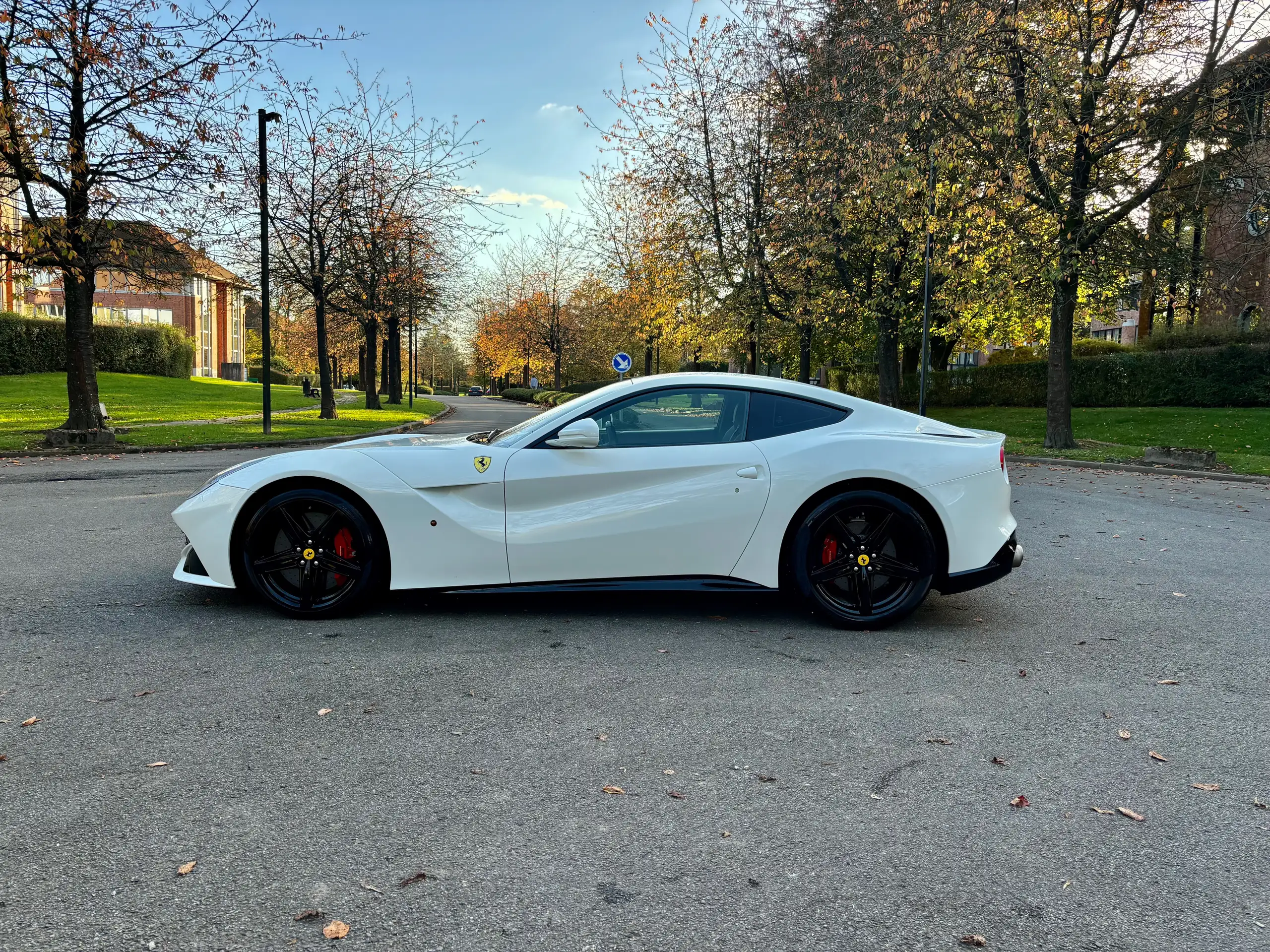 Ferrari - F12