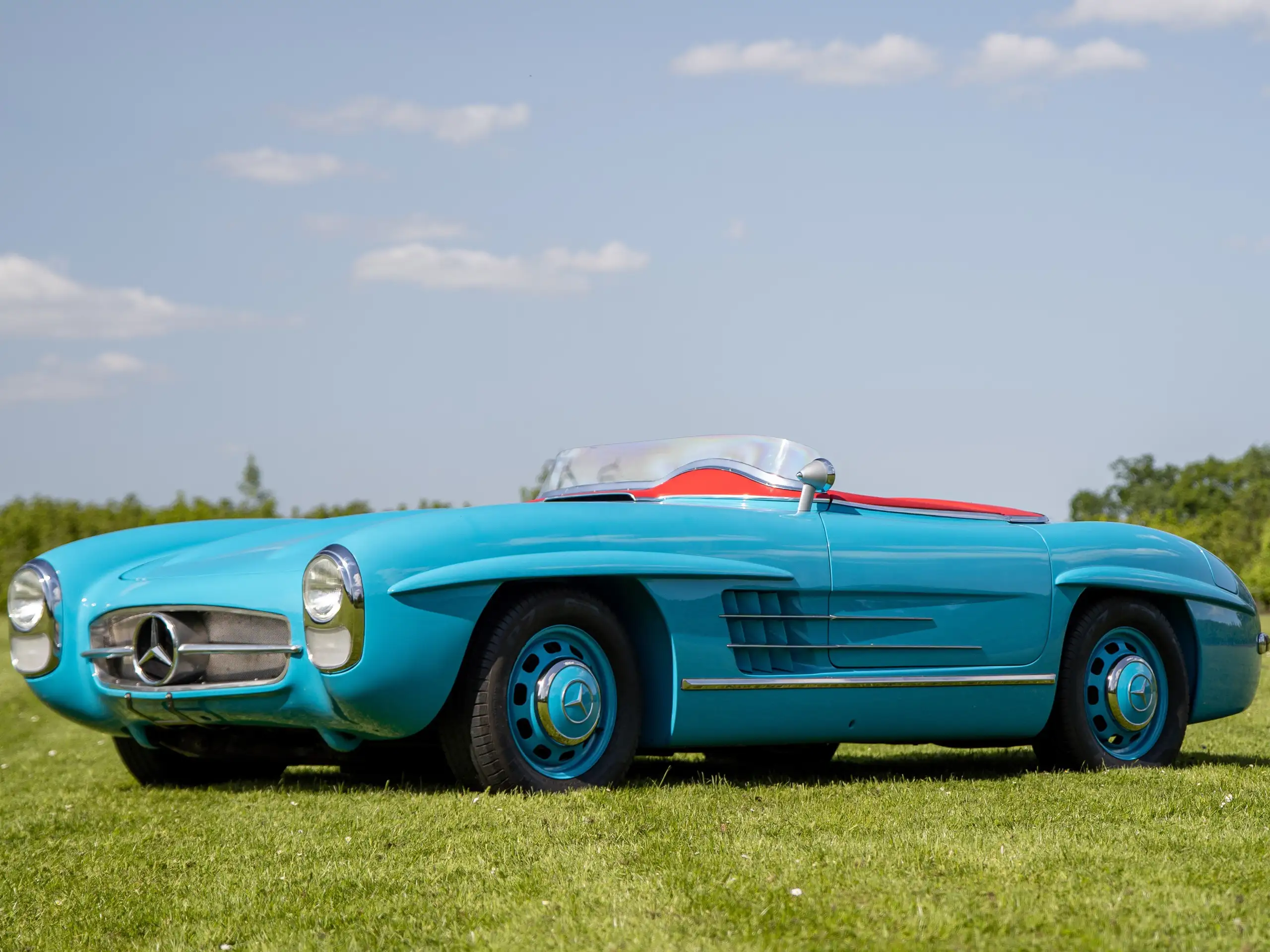 Mercedes-Benz - SL 300