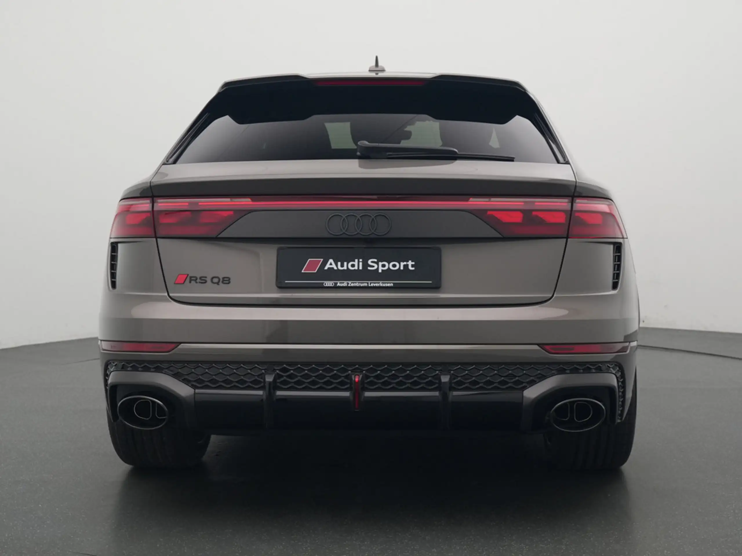 Audi - RS Q8