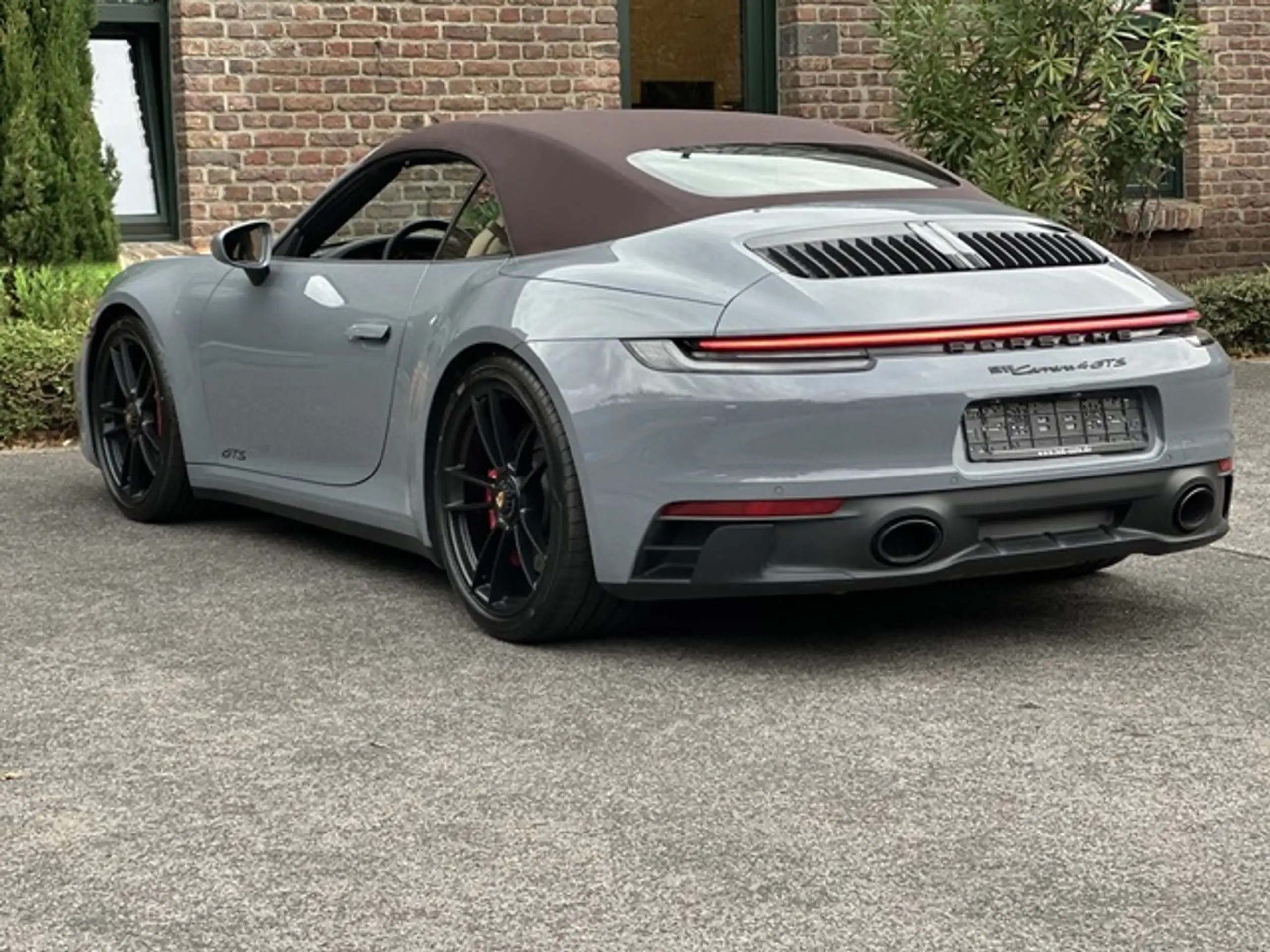 Porsche - 992