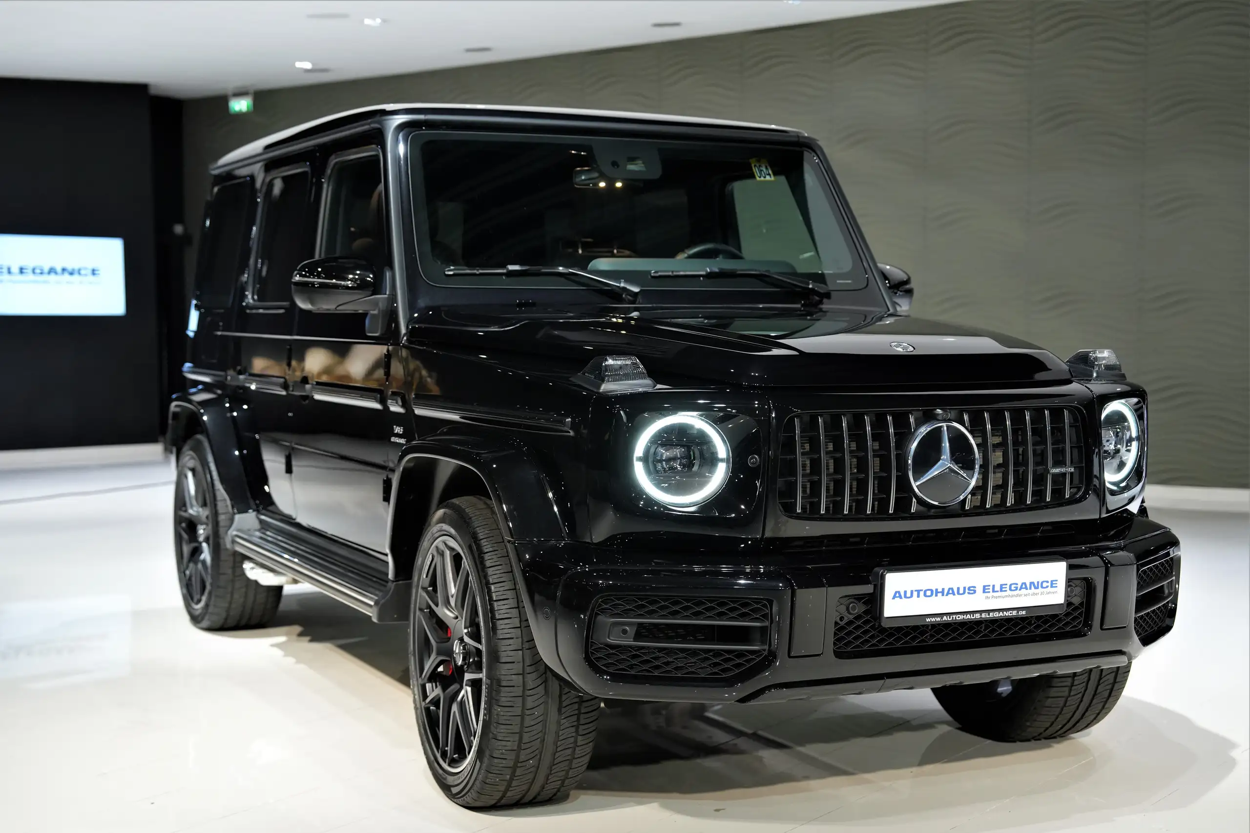 Mercedes-Benz - G 63 AMG