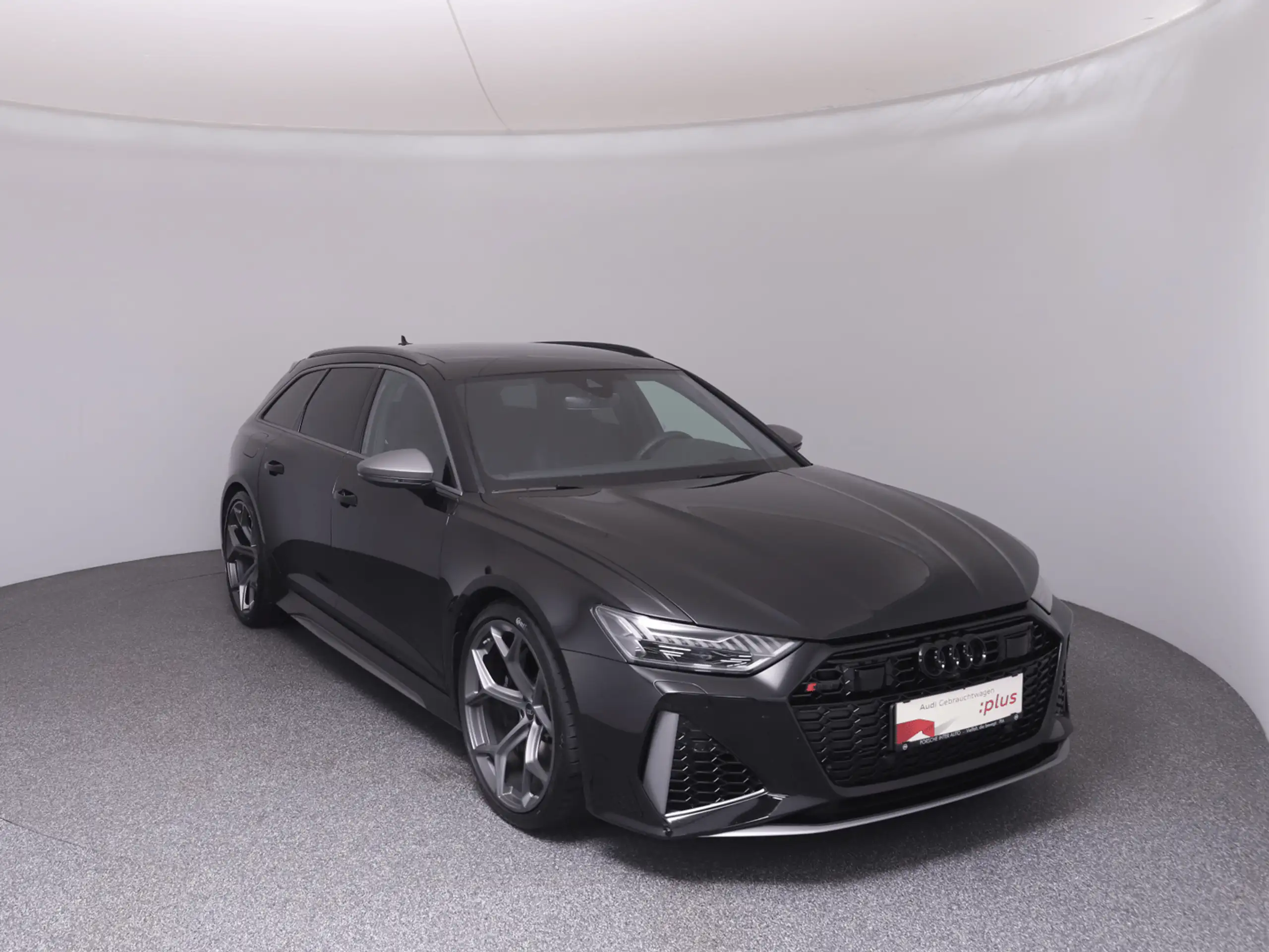 Audi - RS6