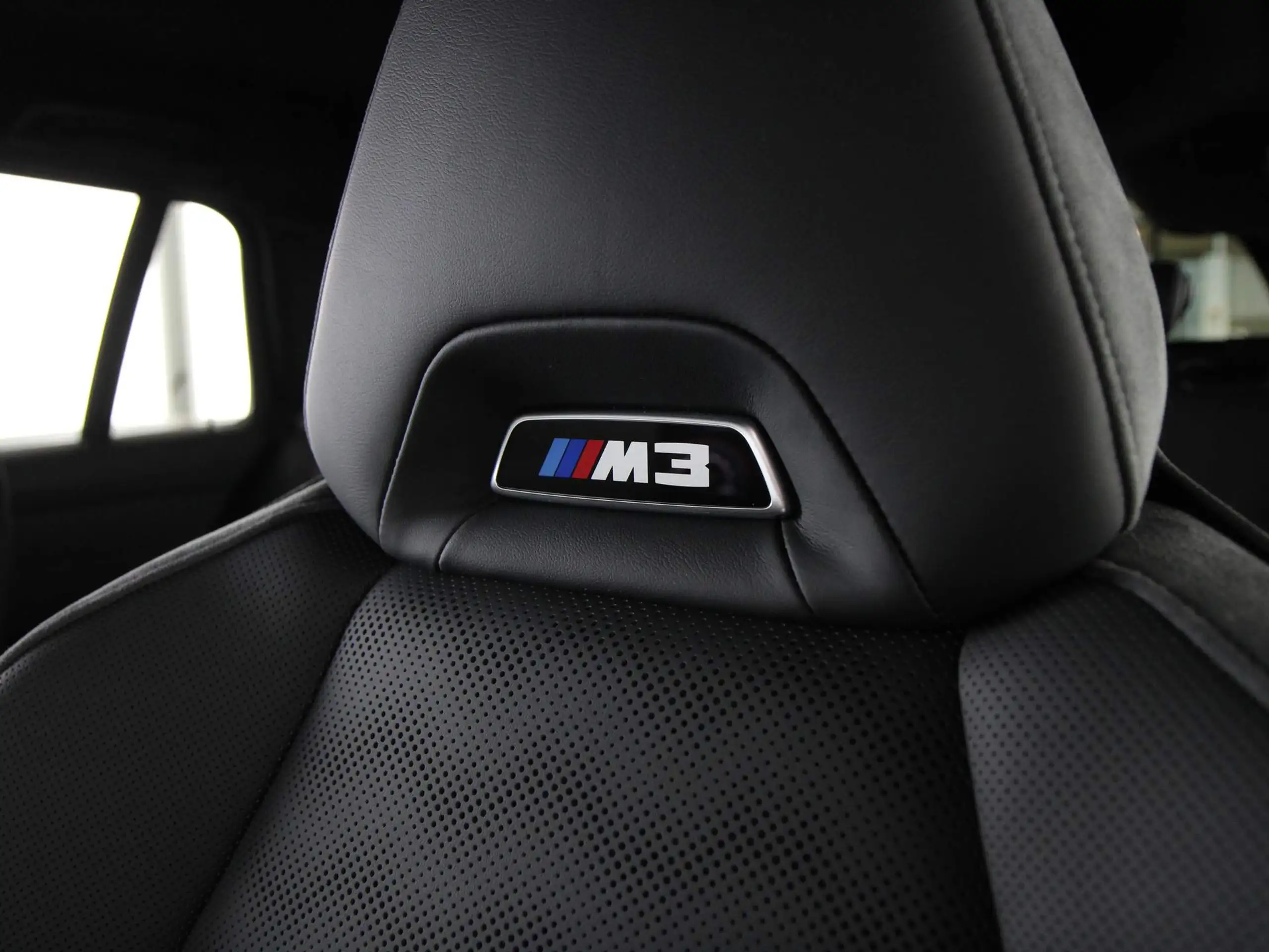 BMW - M3