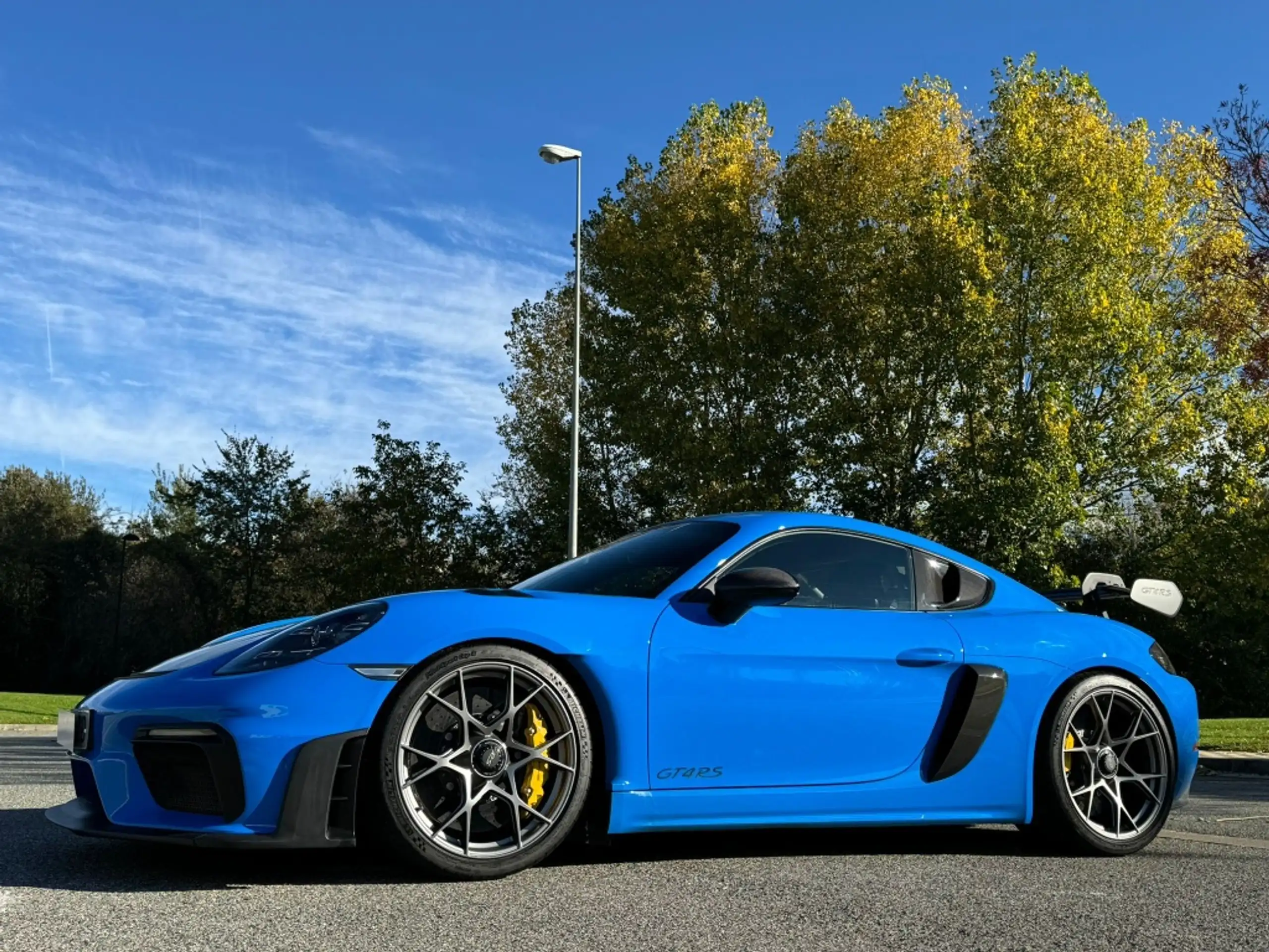 Porsche - Cayman