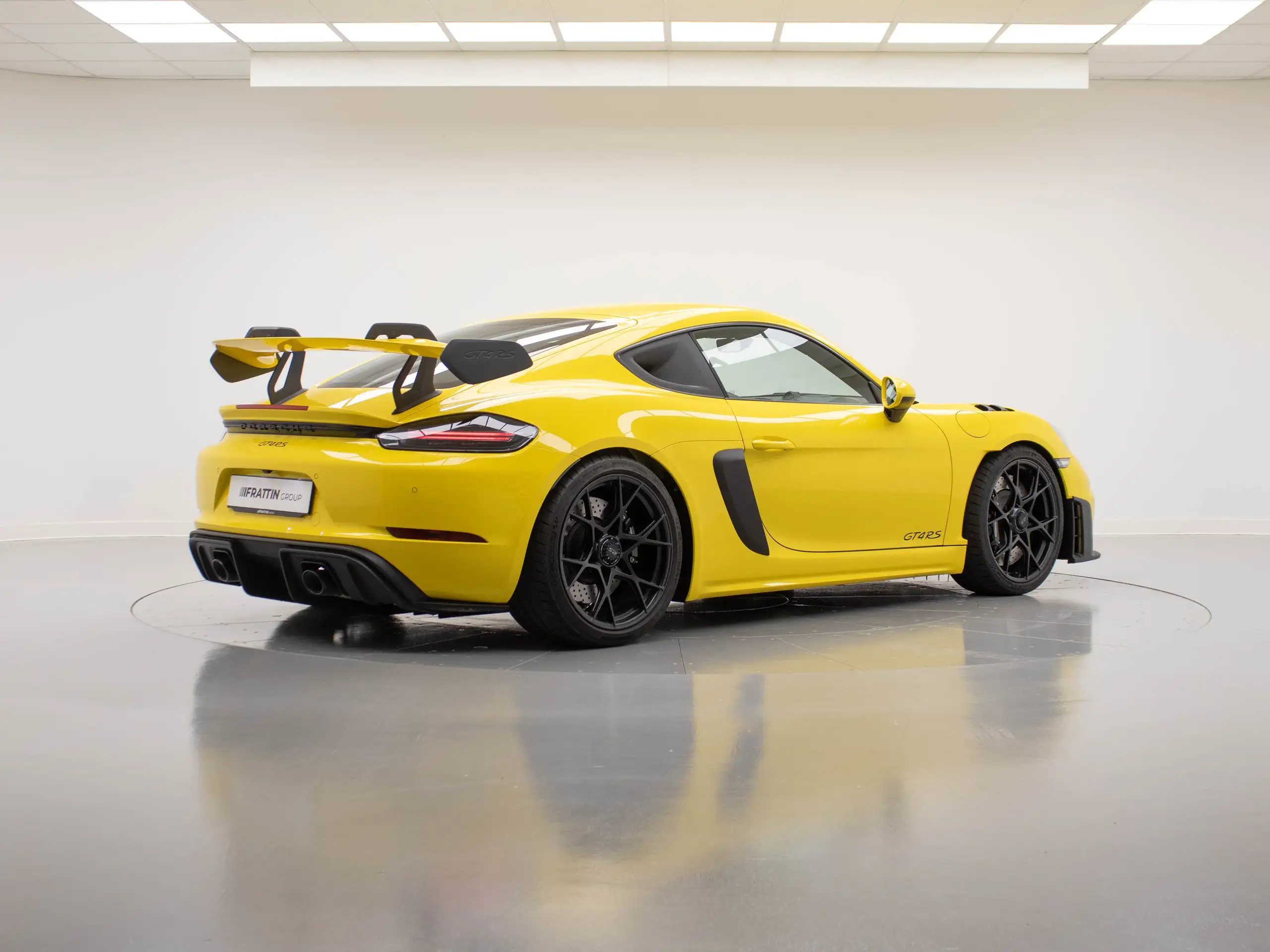 Porsche - Cayman