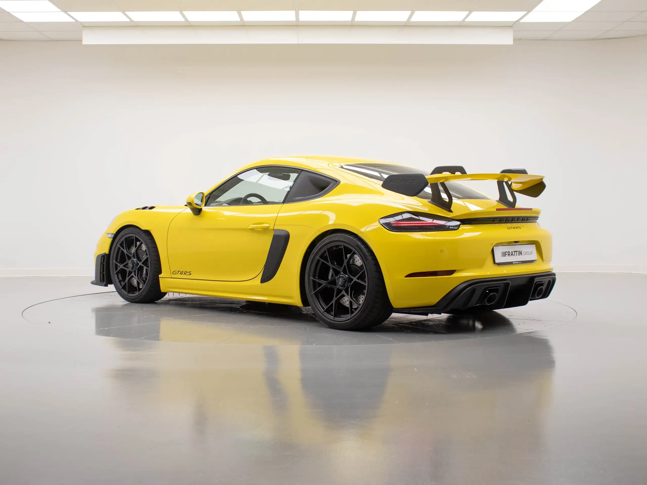 Porsche - Cayman