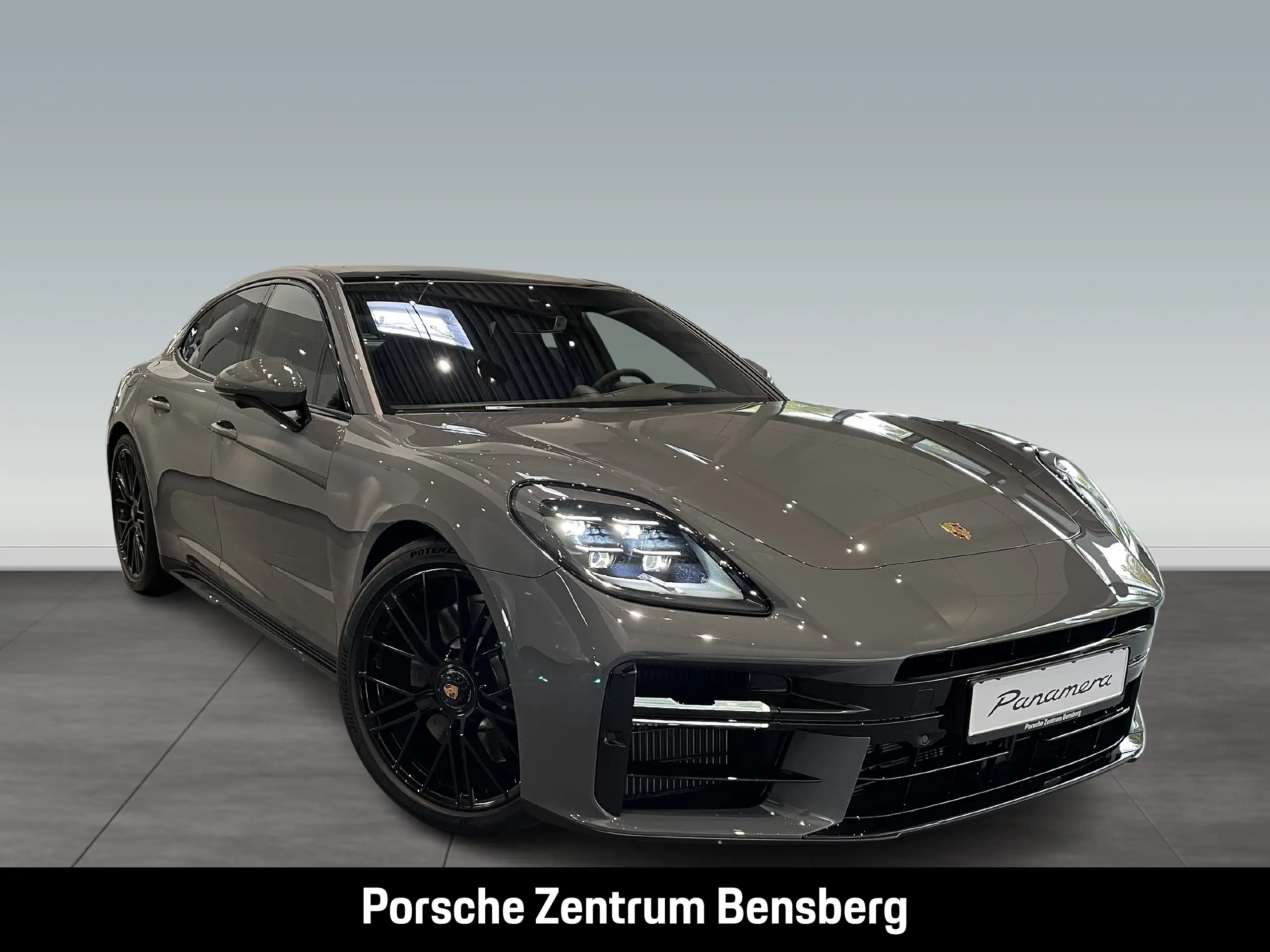 Porsche - Panamera