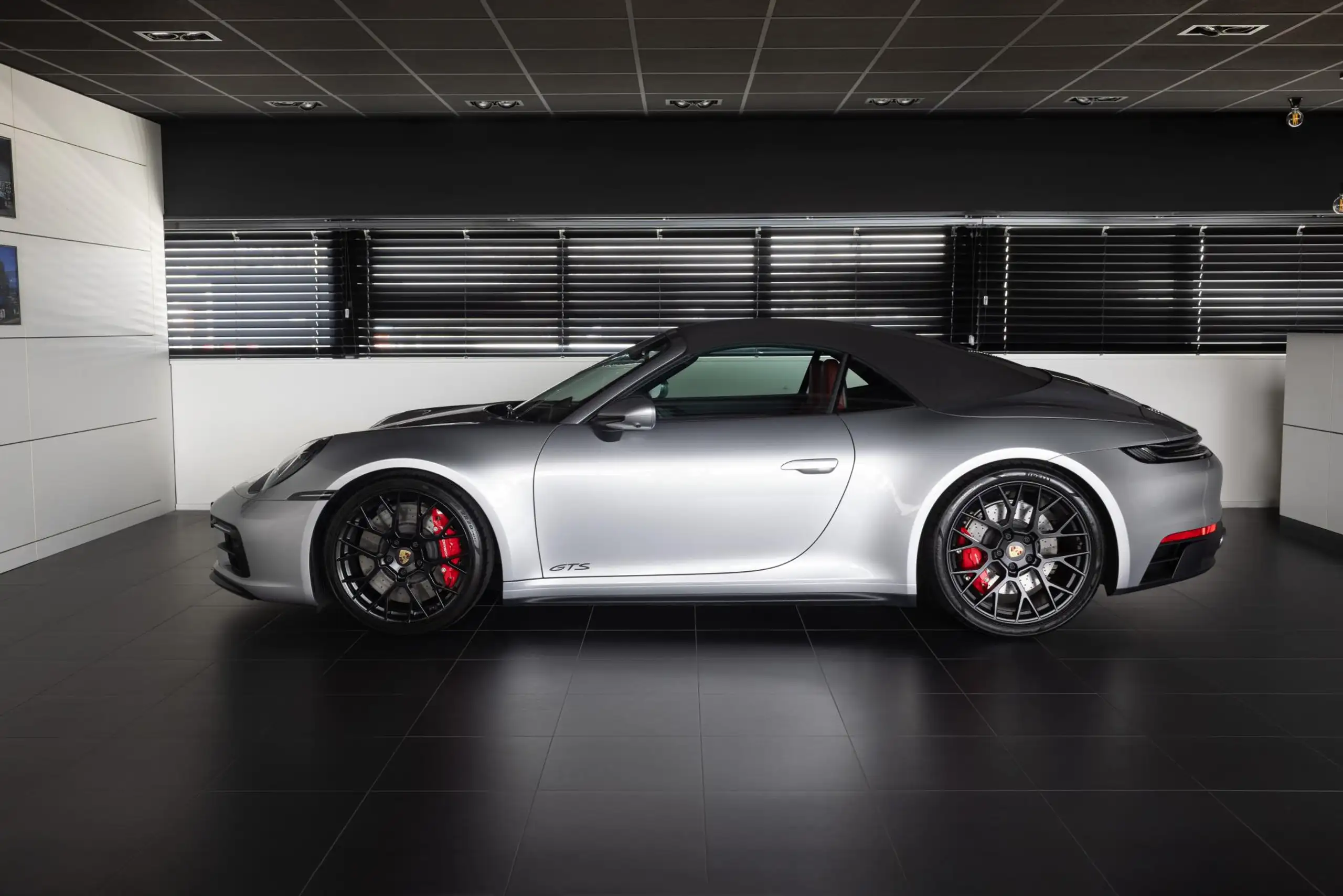 Porsche - 992