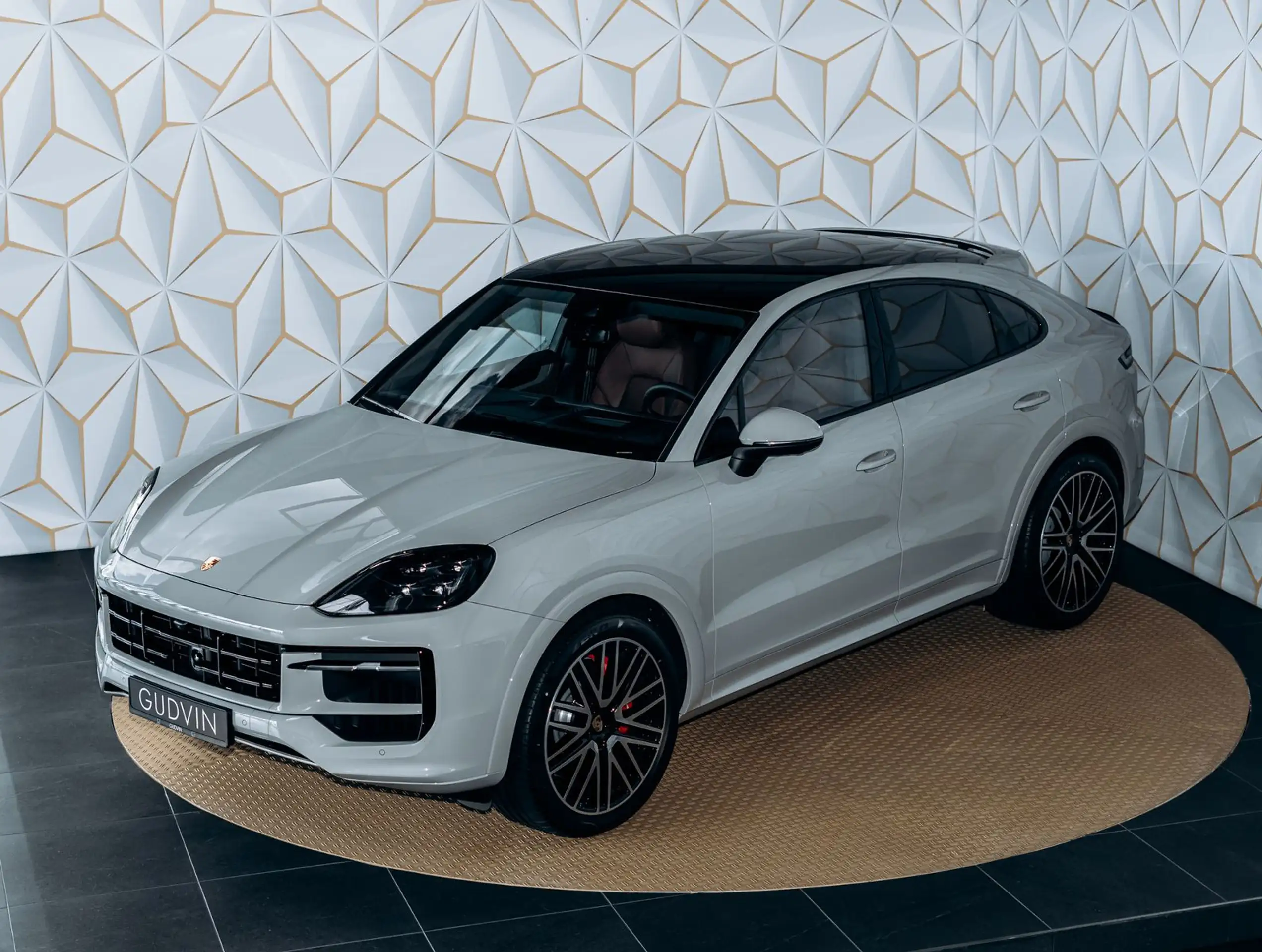 Porsche - Cayenne