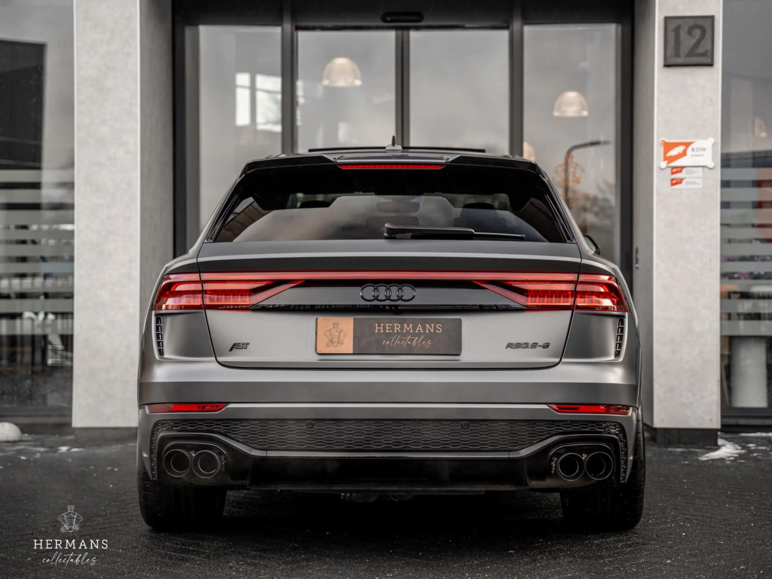 Audi - Q8