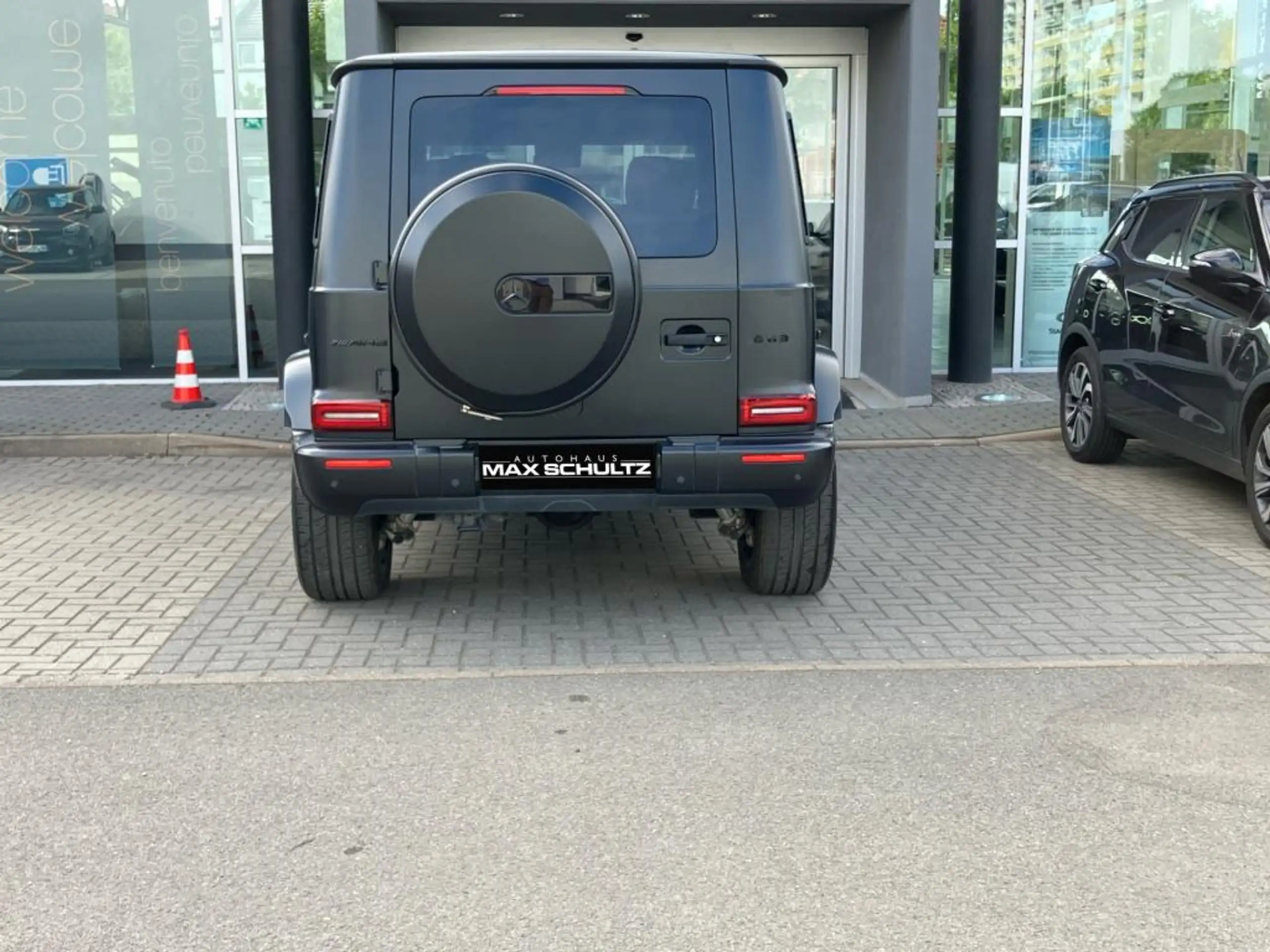 Mercedes-Benz - G 63 AMG