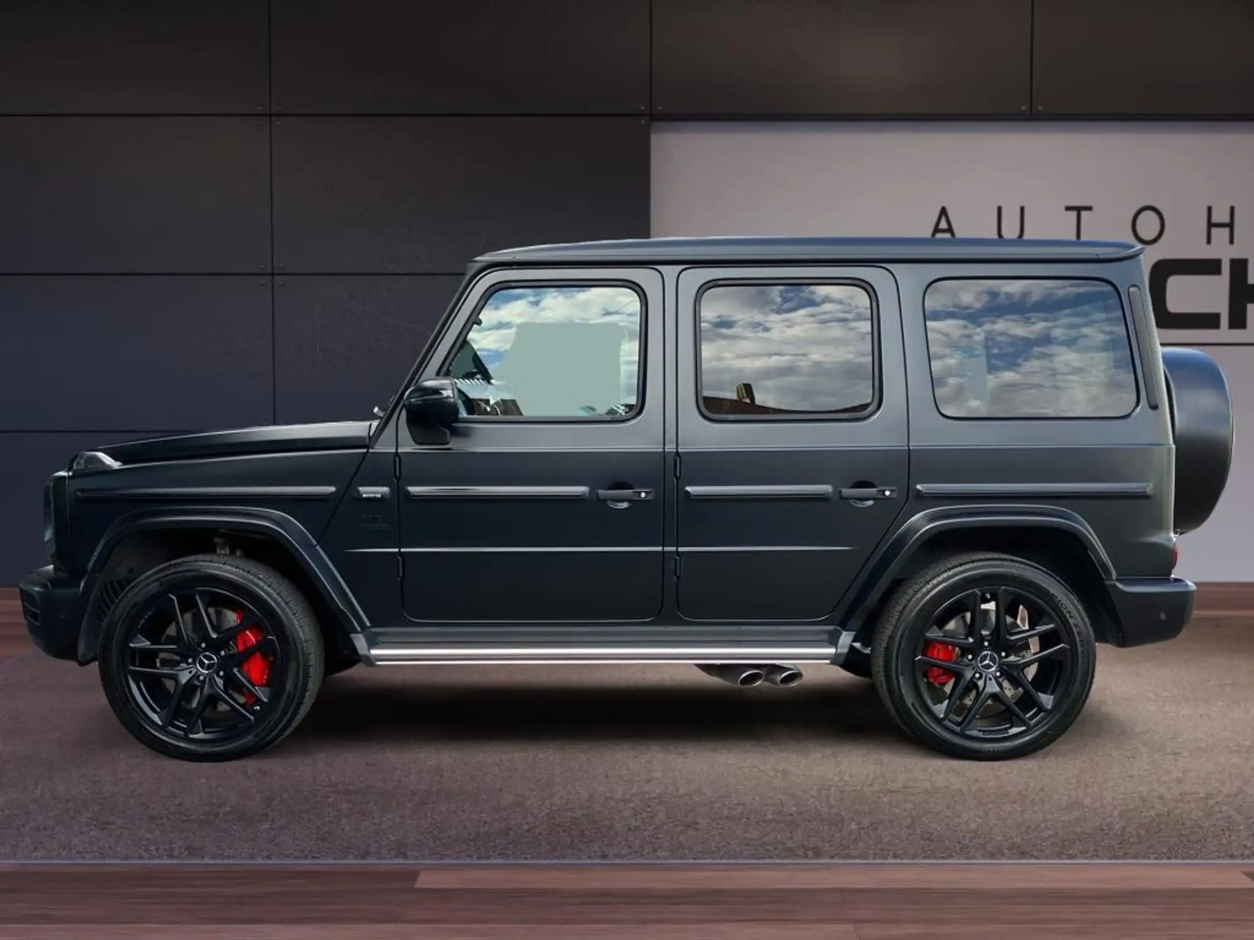 Mercedes-Benz - G 63 AMG