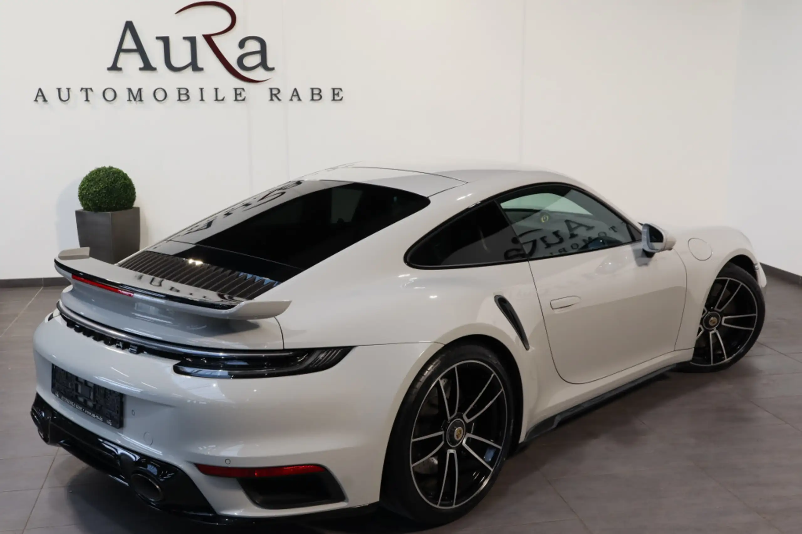 Porsche - 992