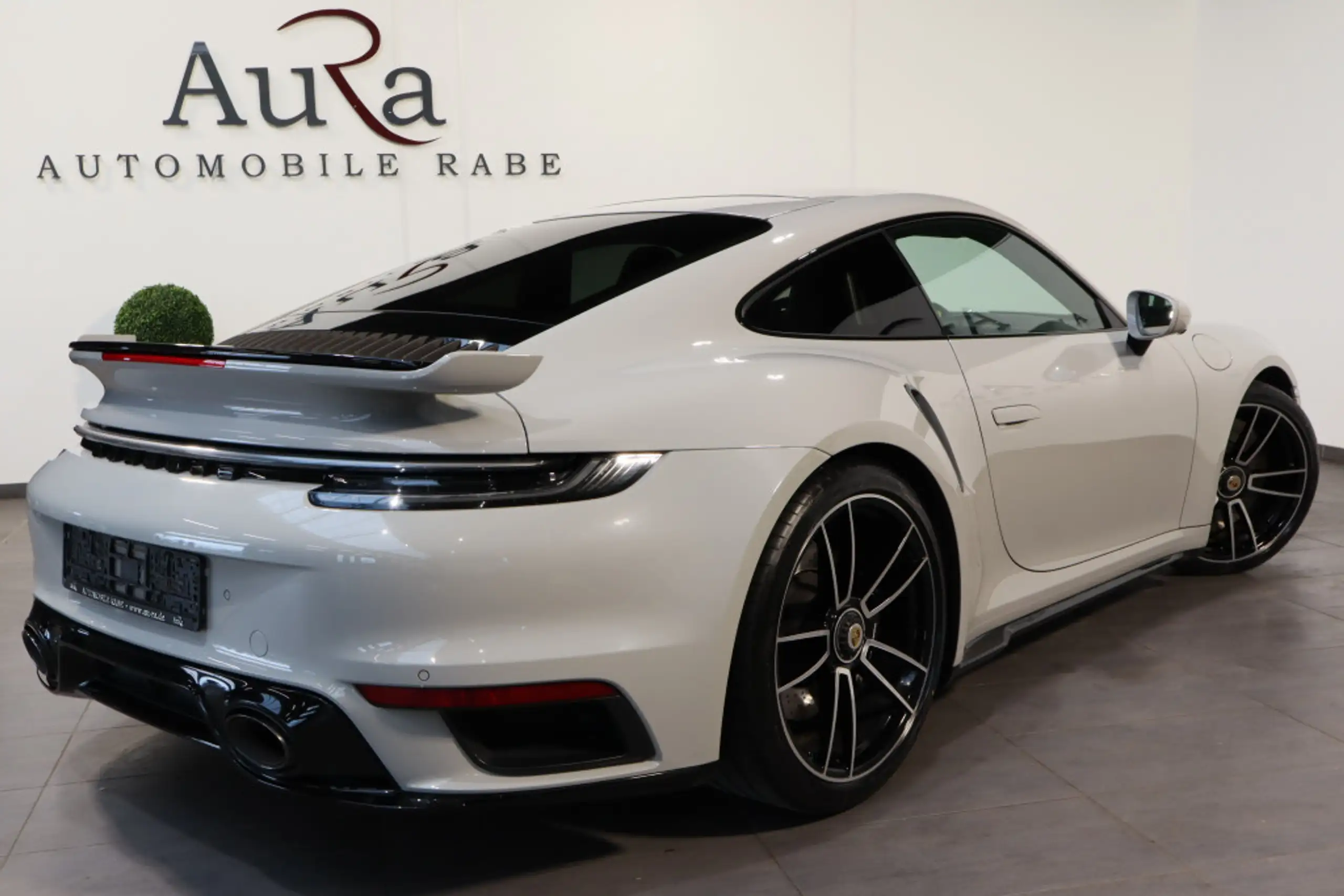 Porsche - 992