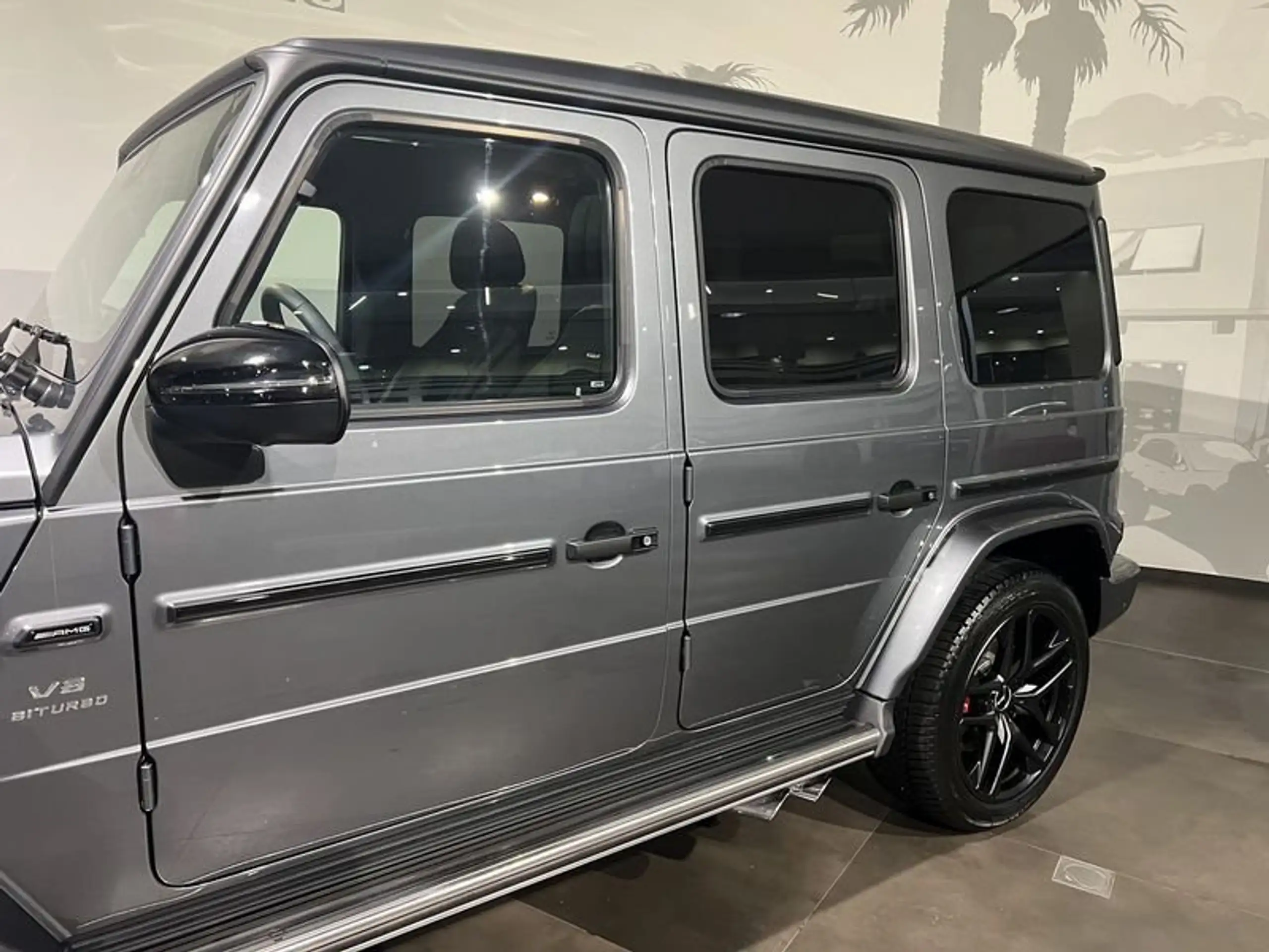 Mercedes-Benz - G 63 AMG