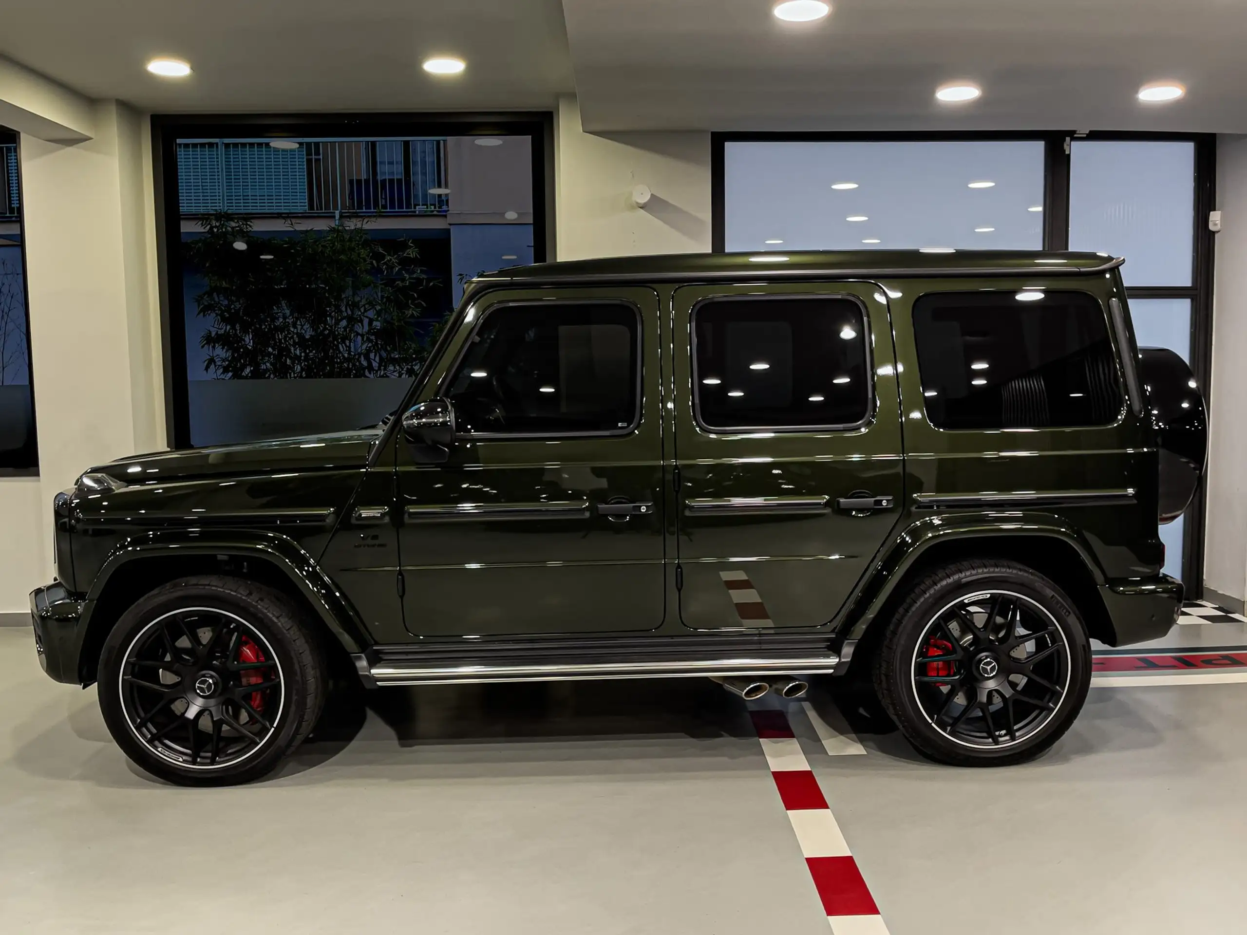 Mercedes-Benz - G 63 AMG