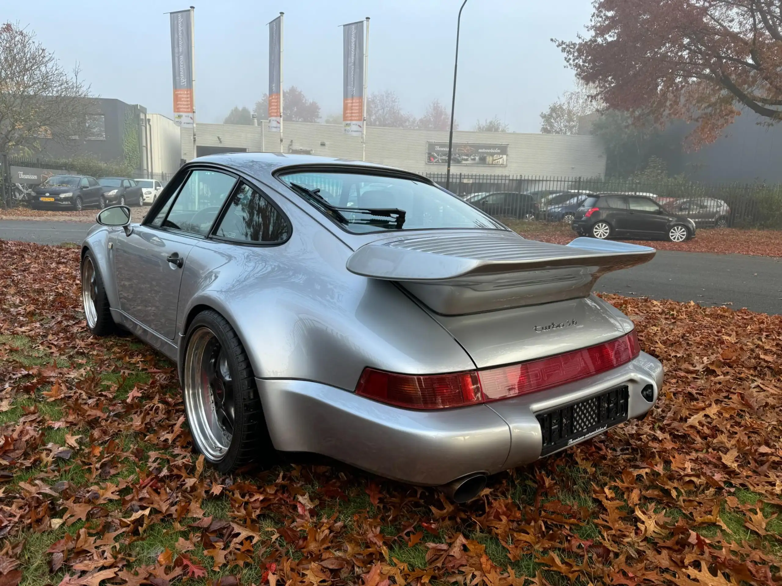 Porsche - 964