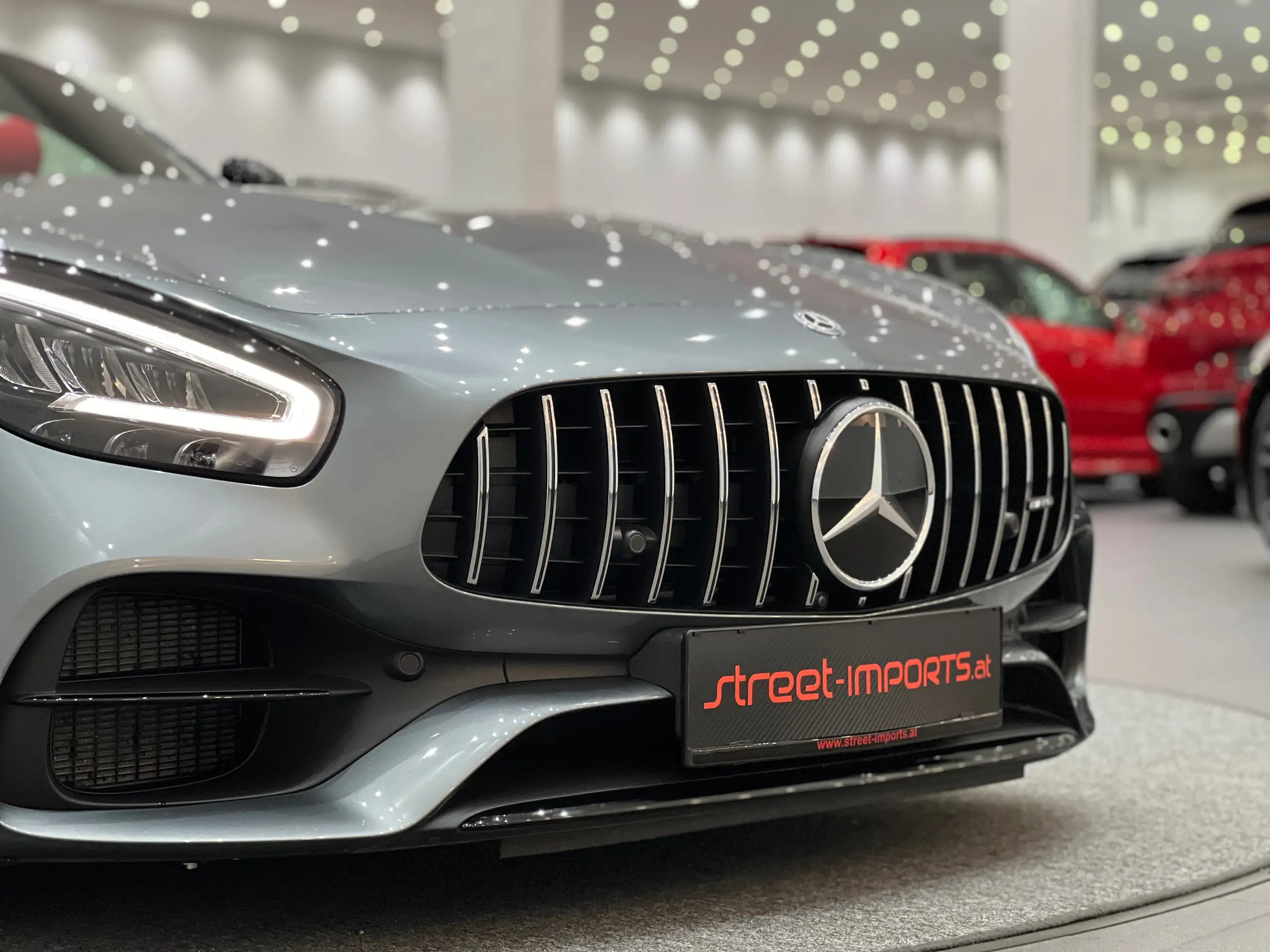 Mercedes-Benz - AMG GT