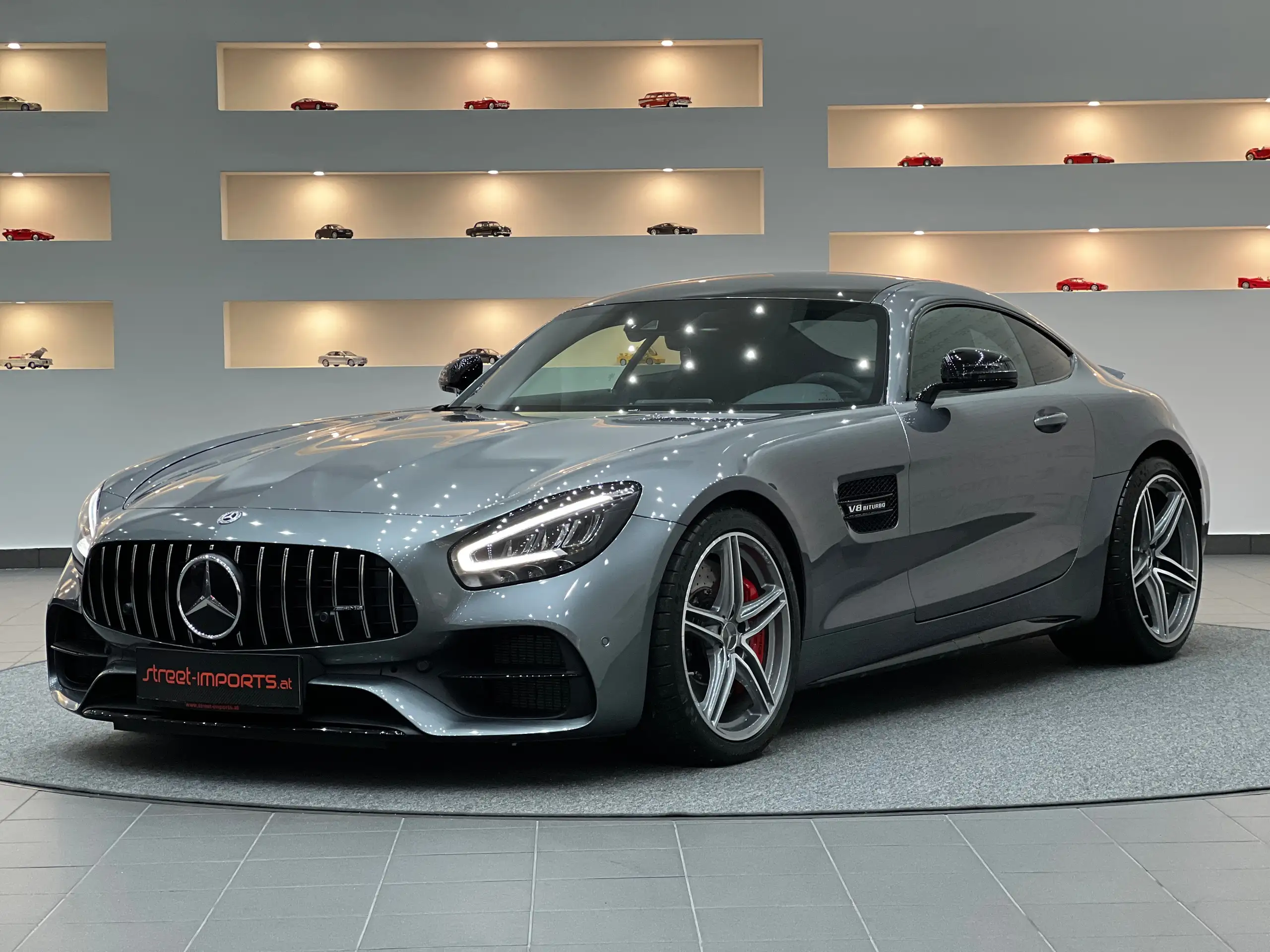 Mercedes-Benz - AMG GT