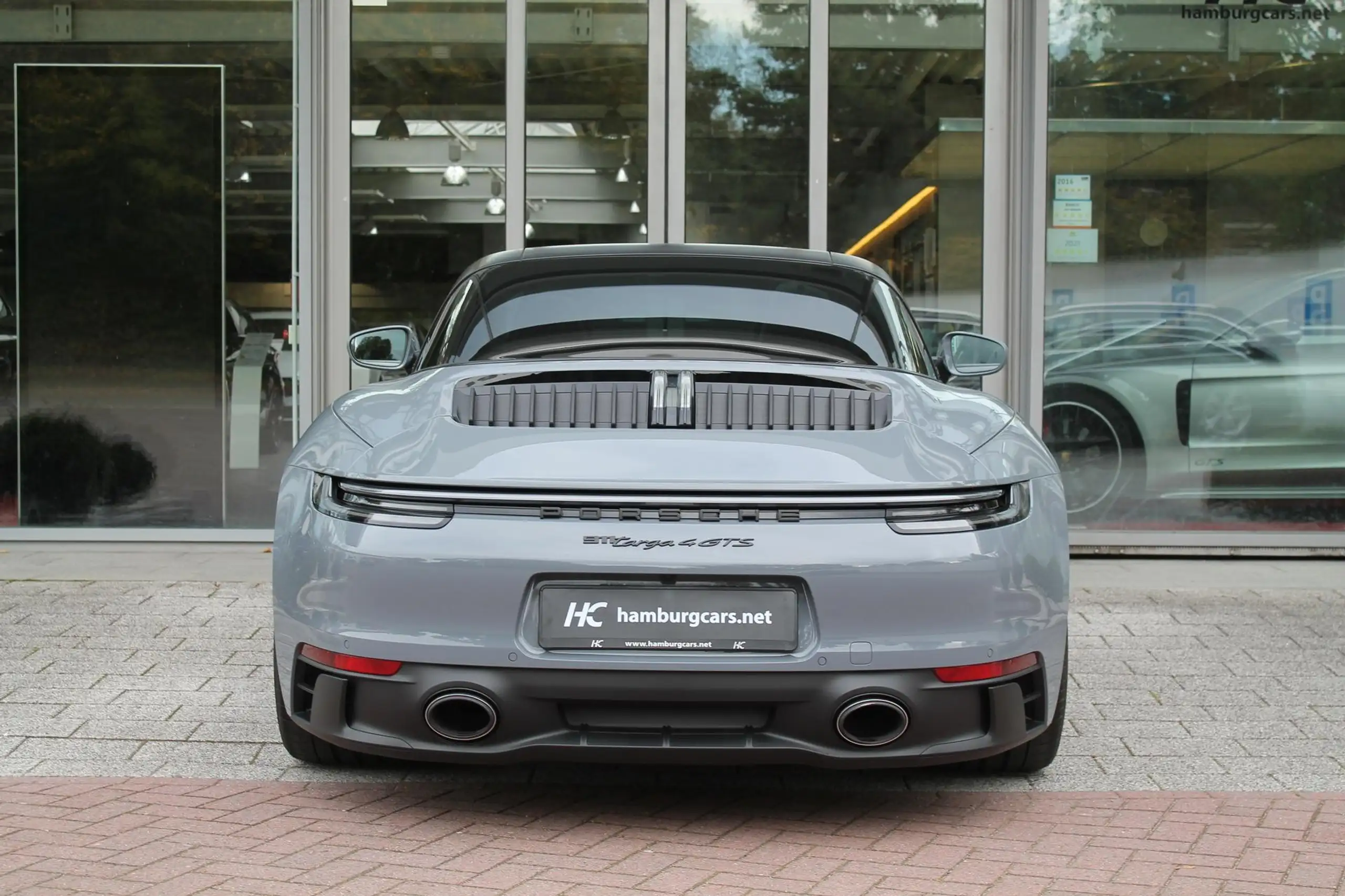 Porsche - 911