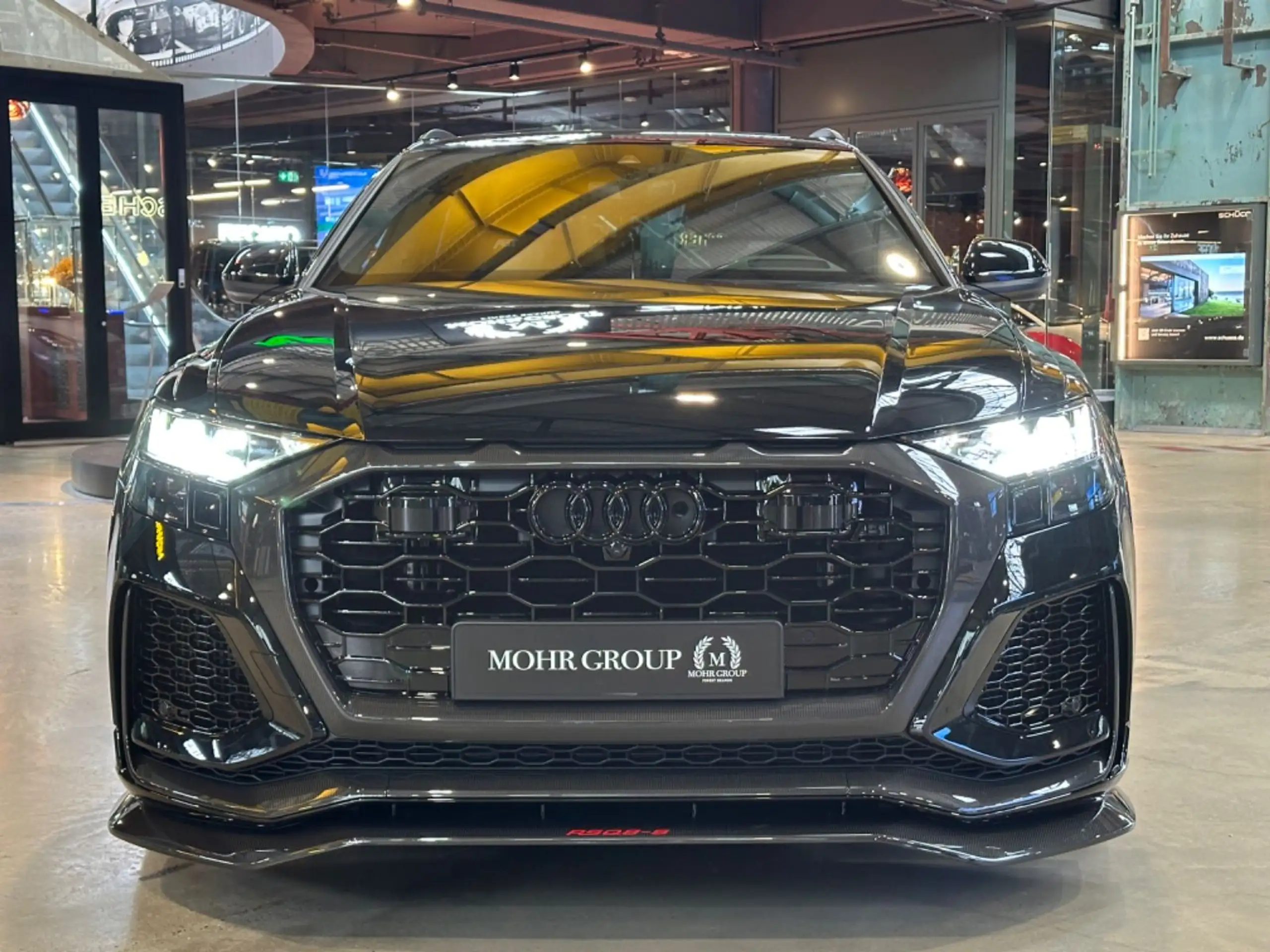 Audi - RS Q8