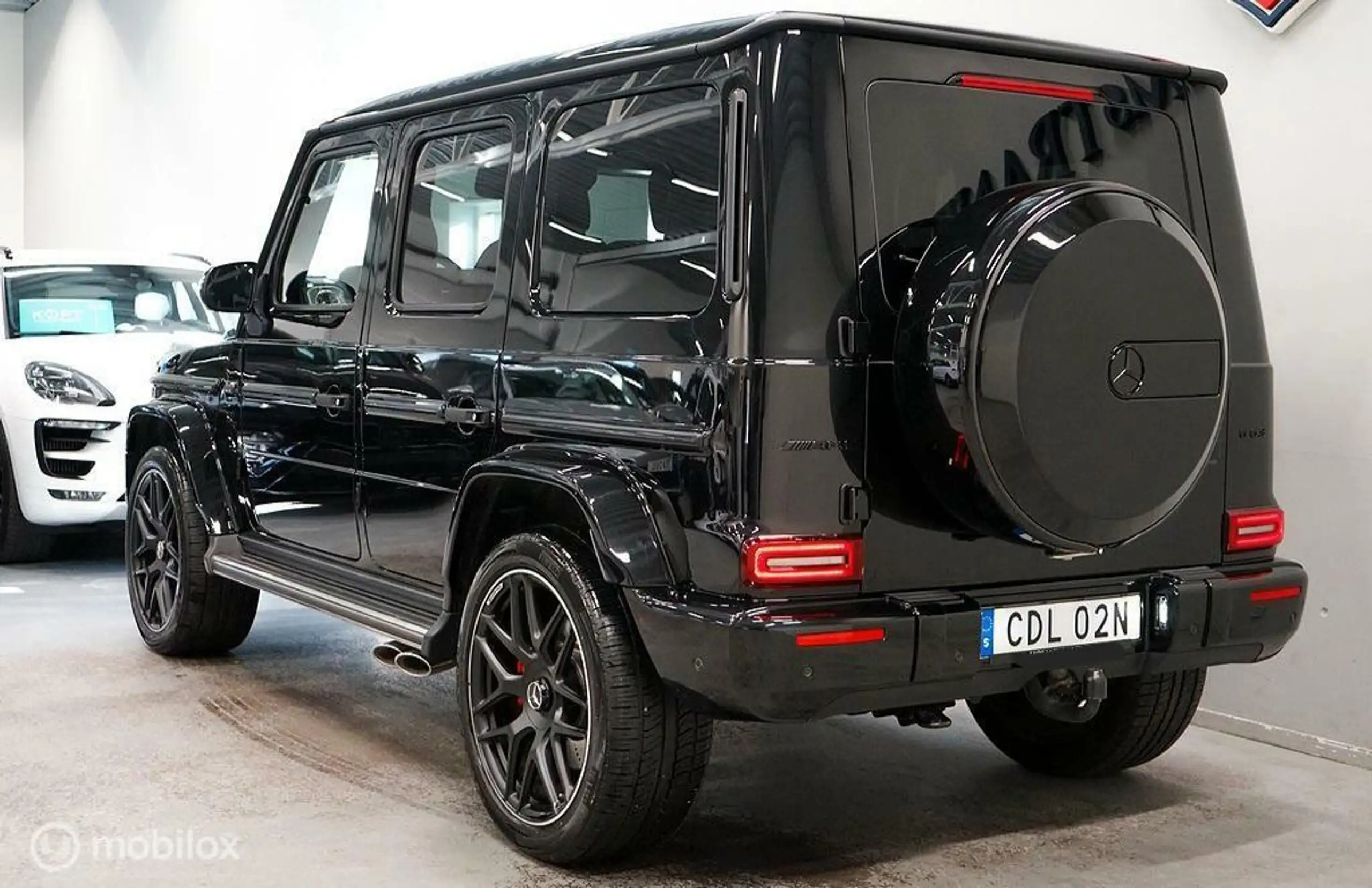 Mercedes-Benz - G