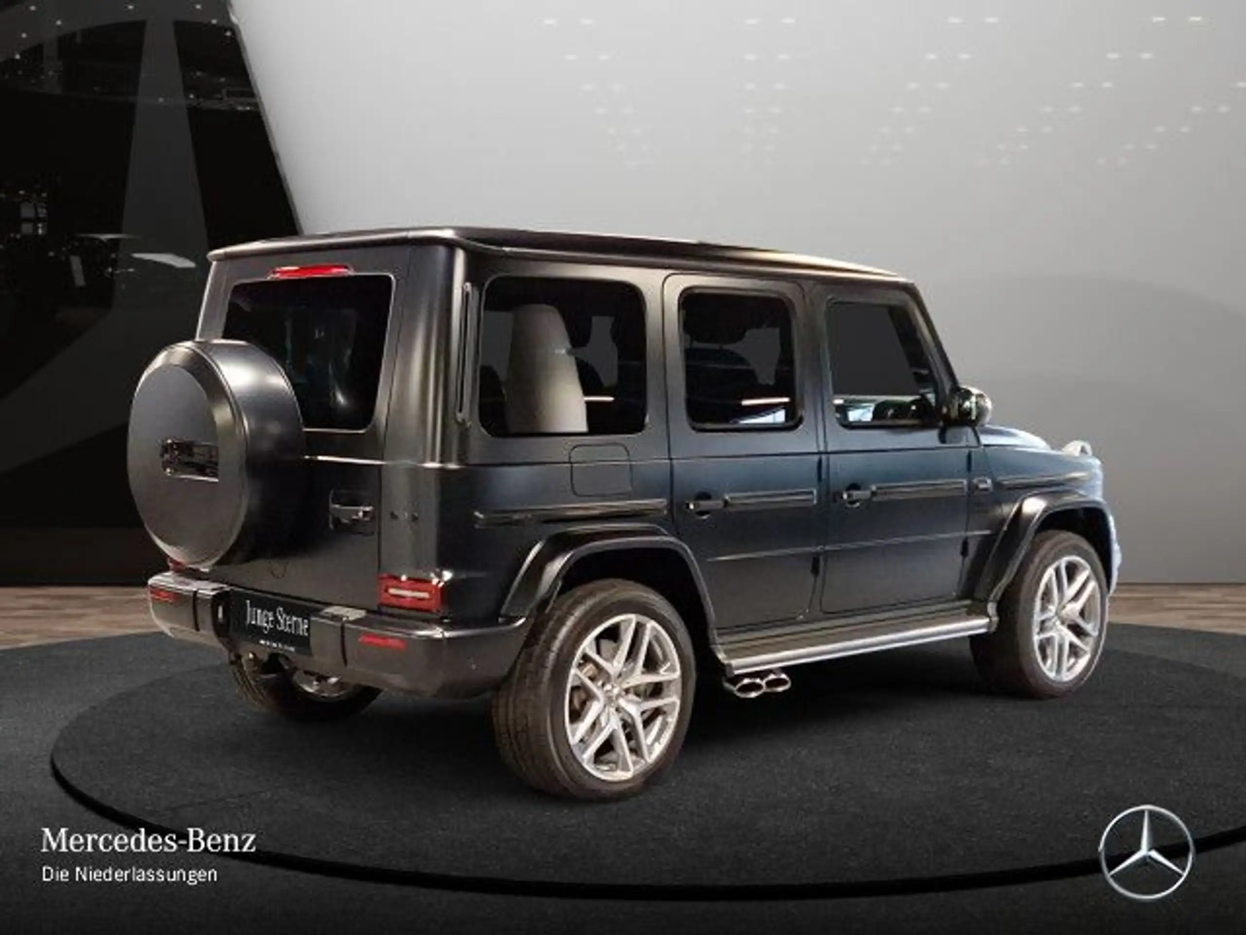 Mercedes-Benz - G 63 AMG